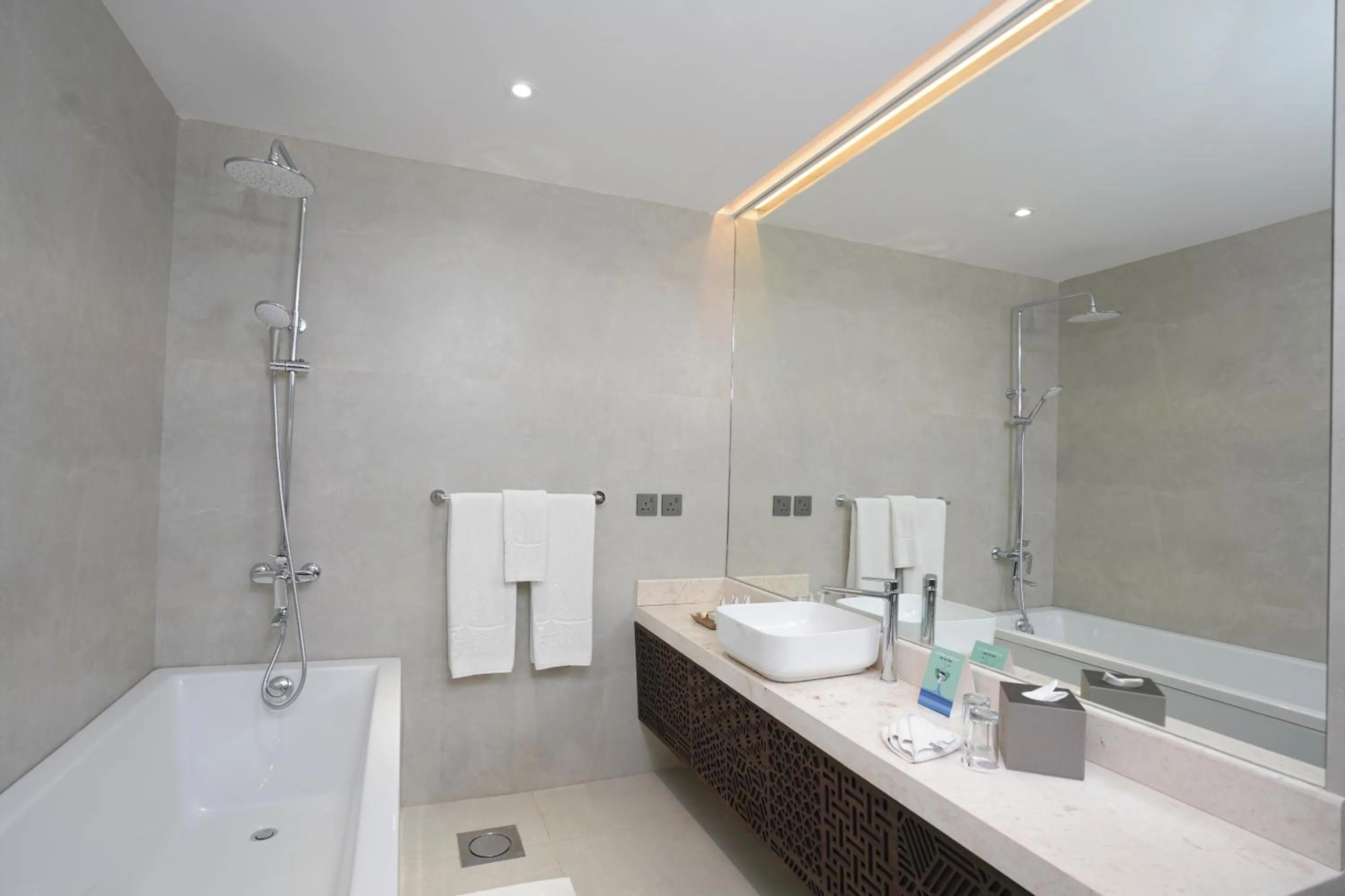 Bathroom in Tajreed Suites