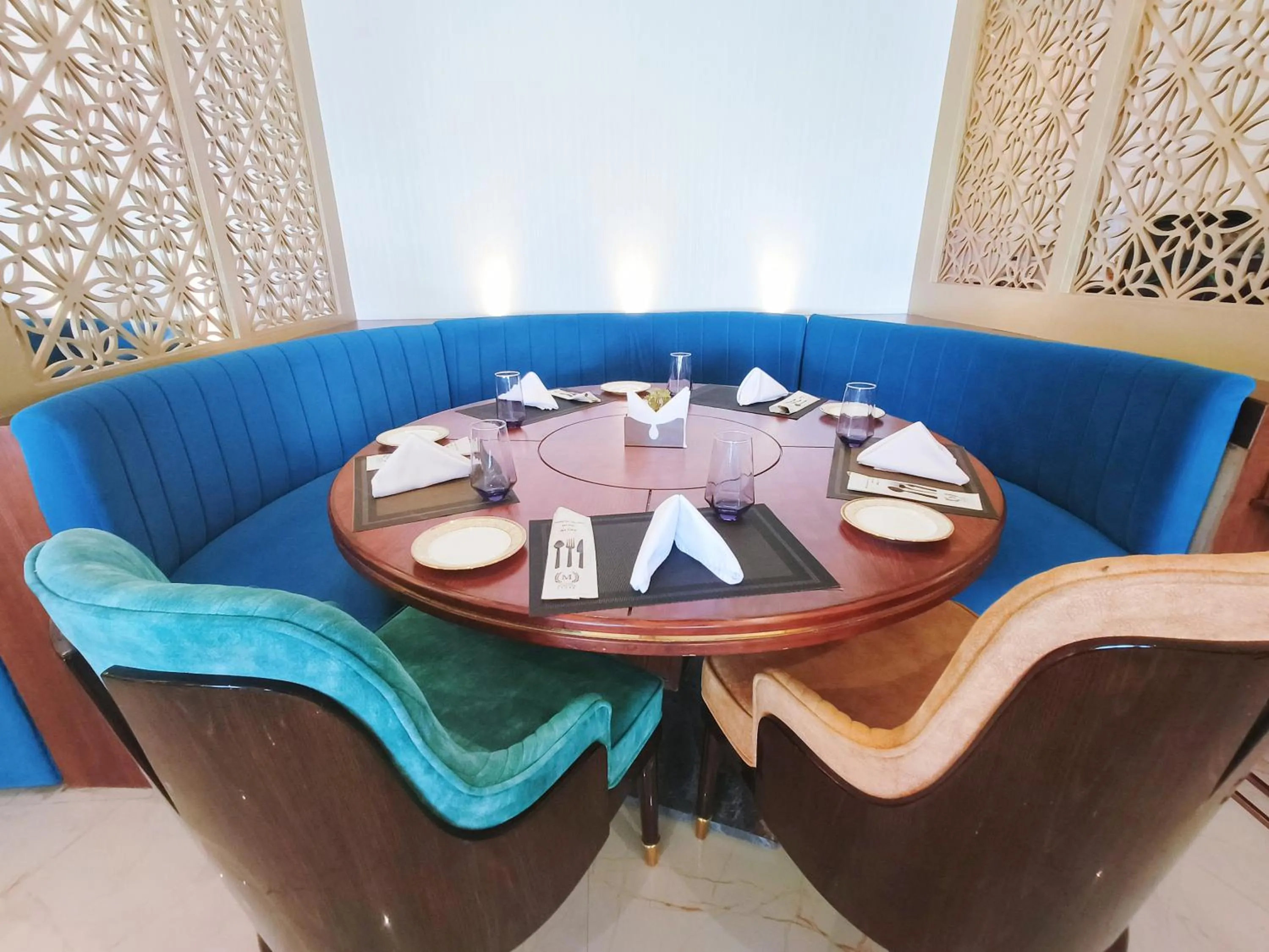 Seating area in Mariton Hotel