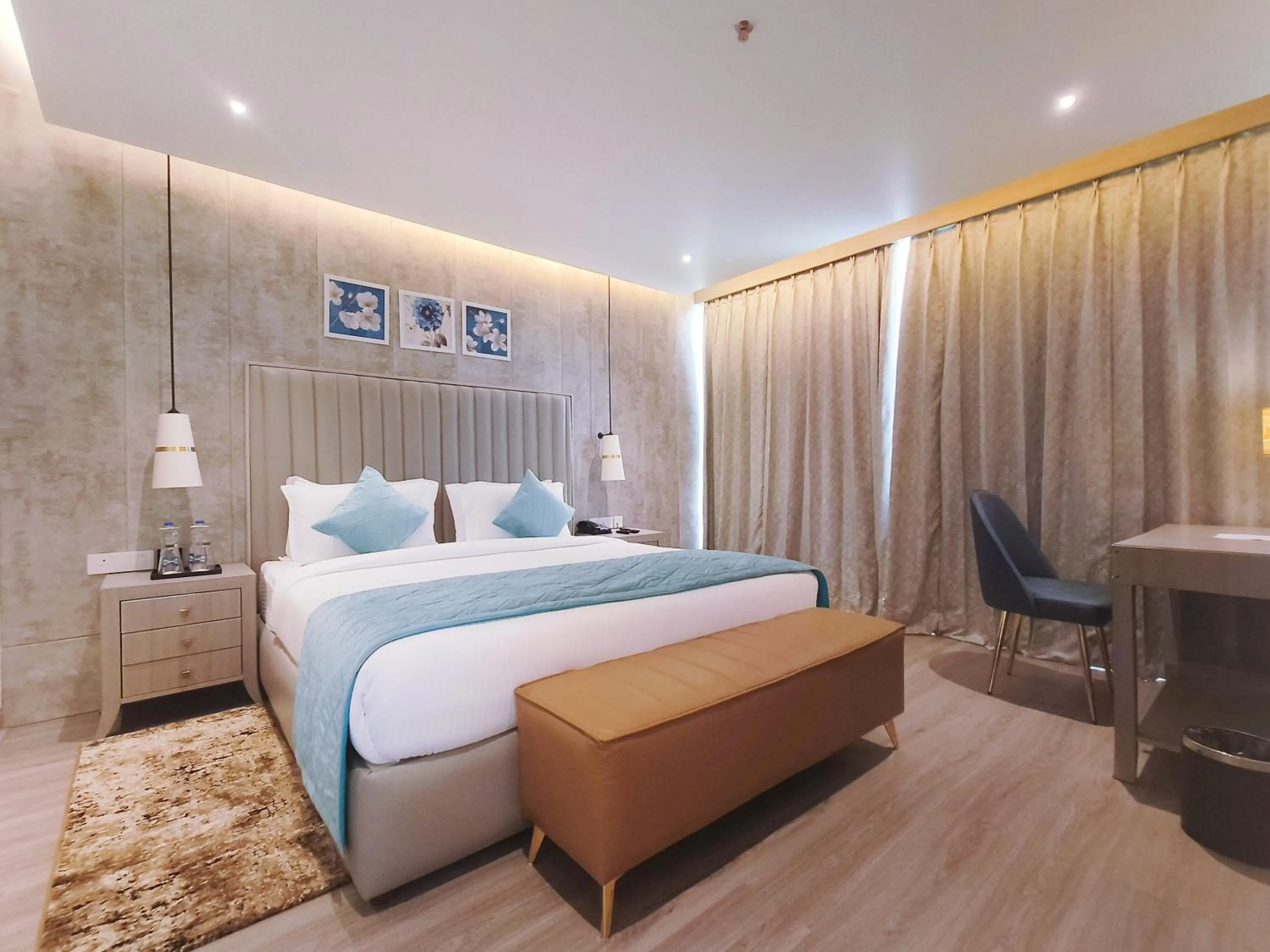 Bed in Mariton Hotel