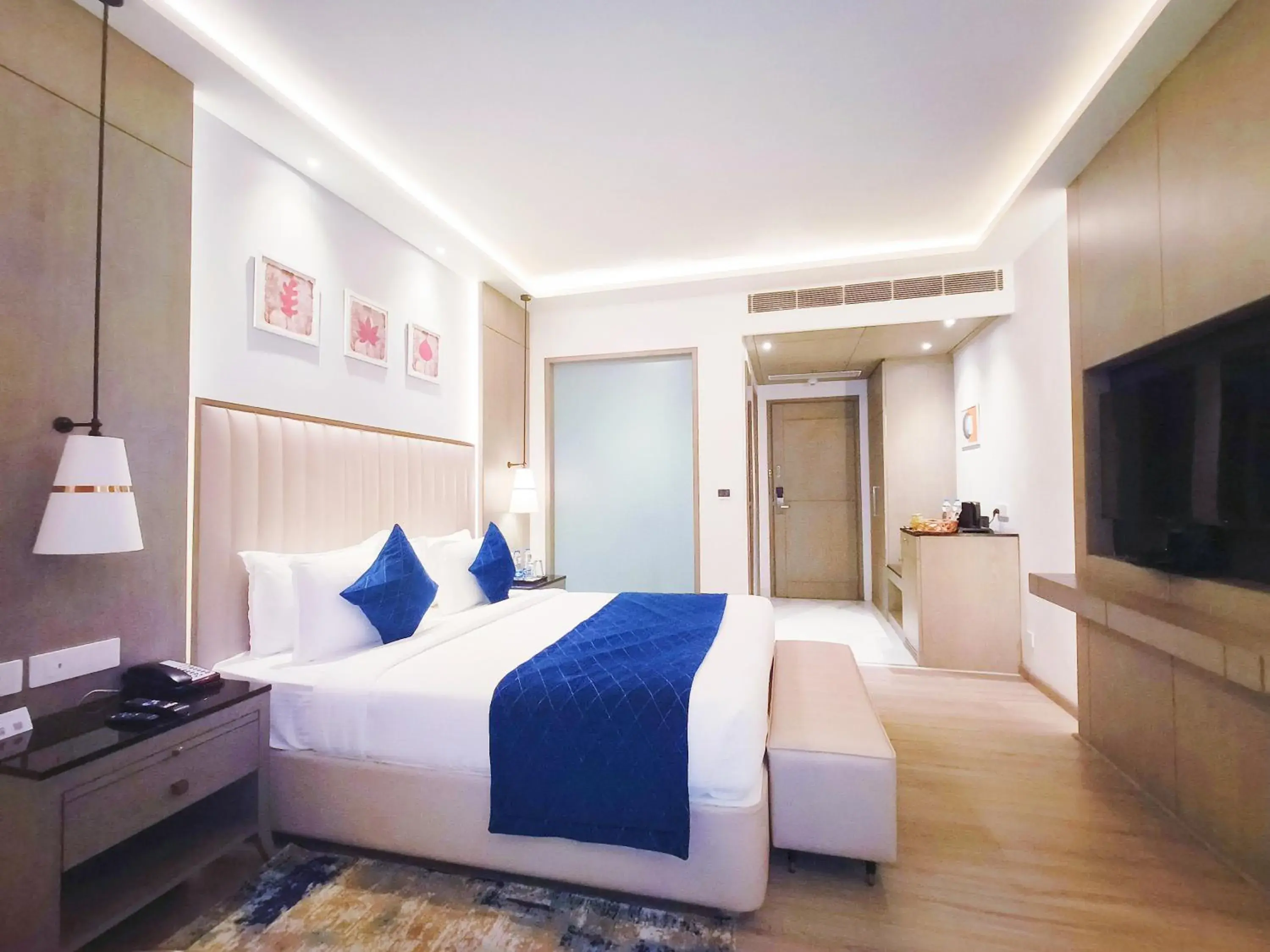 Bed in Mariton Hotel Bed in Mariton Hotel