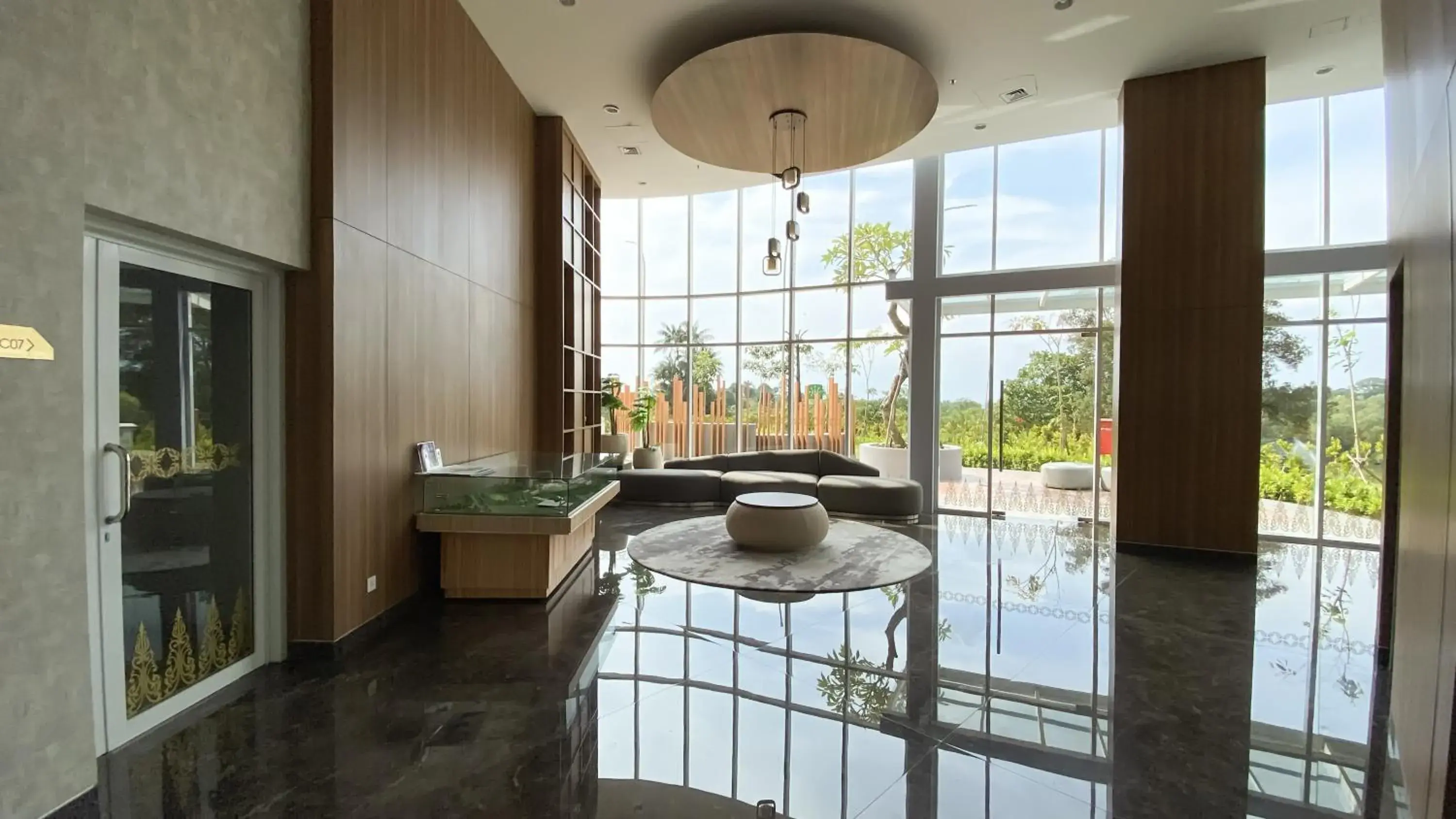 Lobby or reception in REOTEL at THE NOVE - NUVASA BAY Serviced Apartment Lobby or reception in REOTEL at THE NOVE - NUVASA BAY Serviced Apartment