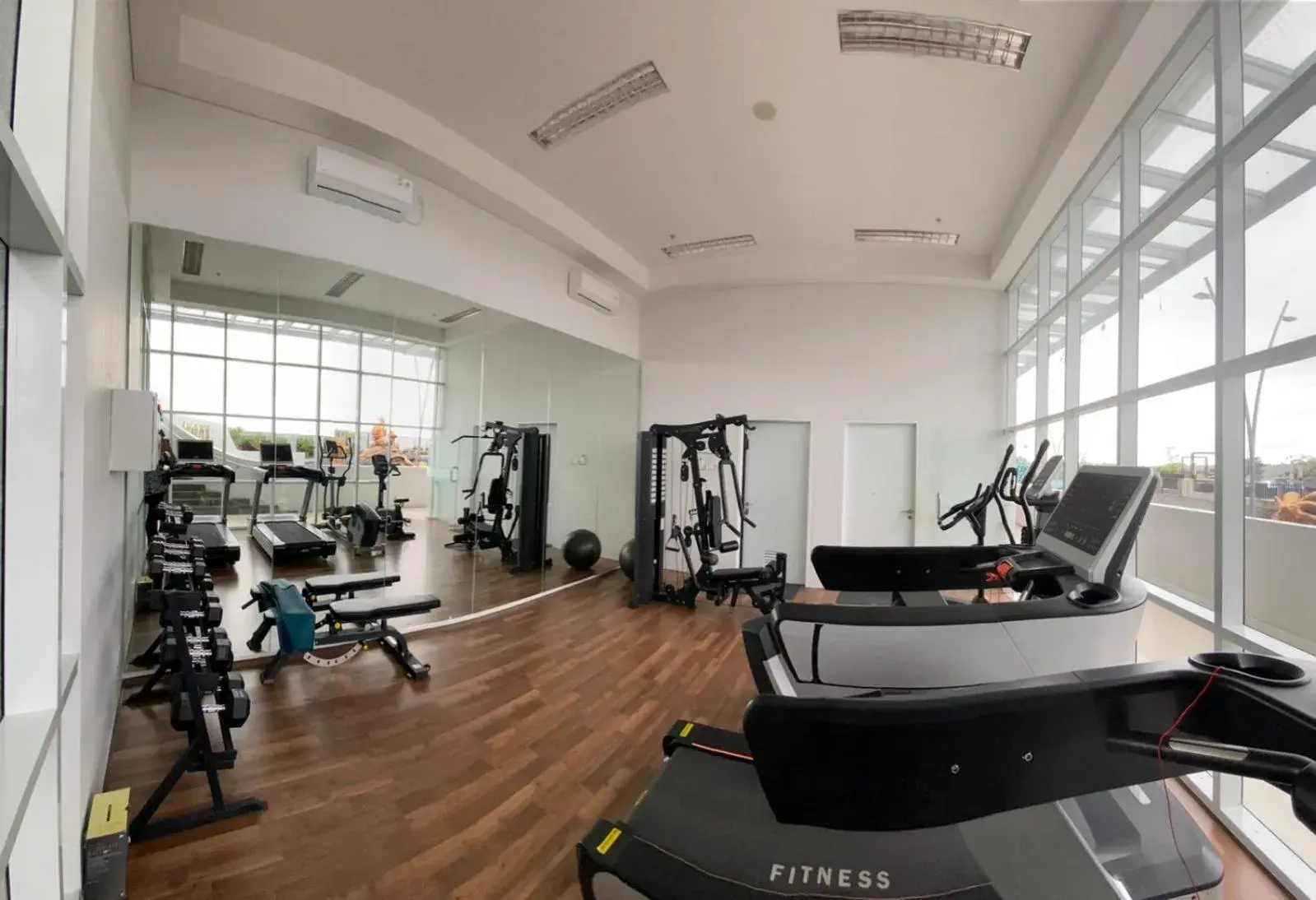 Fitness centre/facilities in REOTEL at THE NOVE - NUVASA BAY Serviced Apartment Fitness centre/facilities in REOTEL at THE NOVE - NUVASA BAY Serviced Apartment