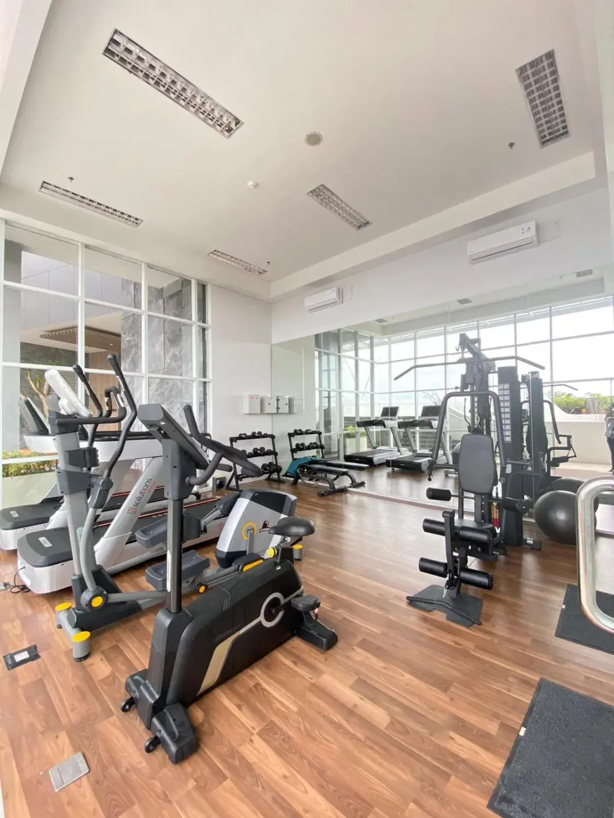 Fitness centre/facilities in REOTEL at THE NOVE - NUVASA BAY Serviced Apartment Fitness centre/facilities in REOTEL at THE NOVE - NUVASA BAY Serviced Apartment