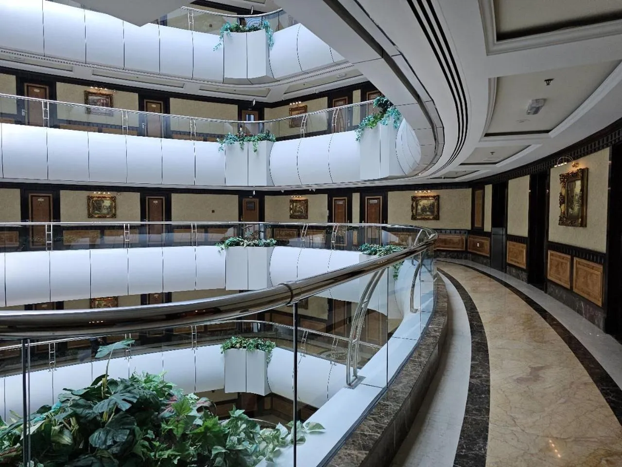 Lobby or reception in Royal Concorde Hotel & Suite