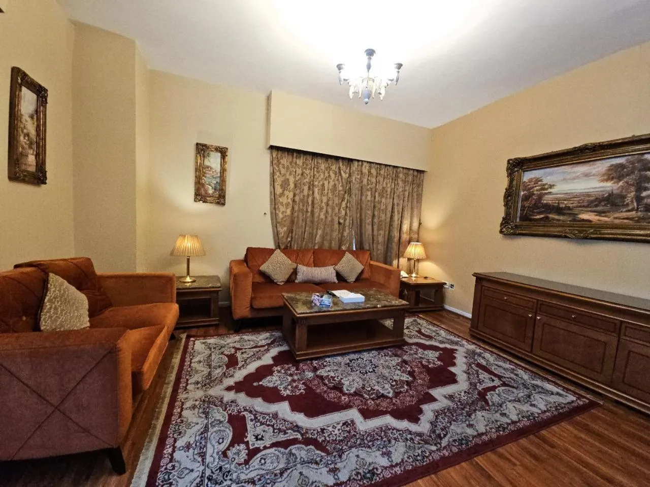 Living room in Royal Concorde Hotel & Suite