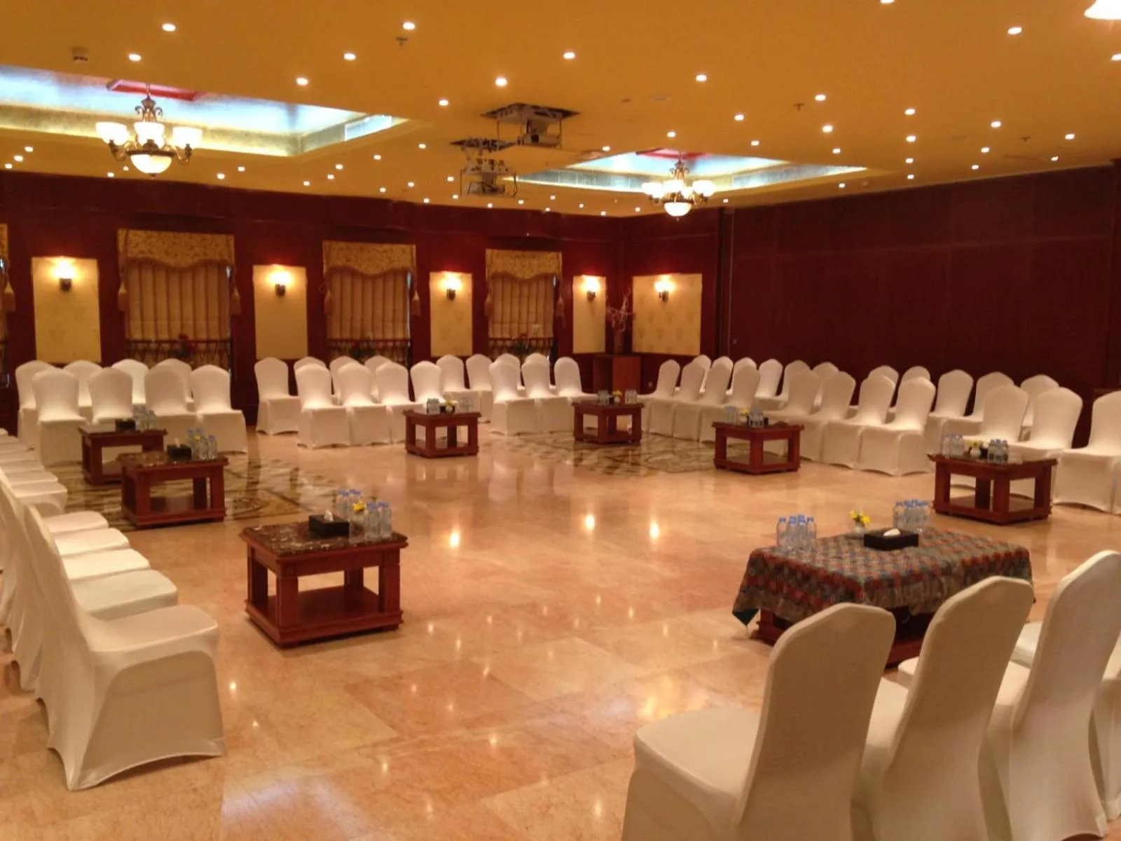 Banquet/Function facilities in Royal Concorde Hotel & Suite