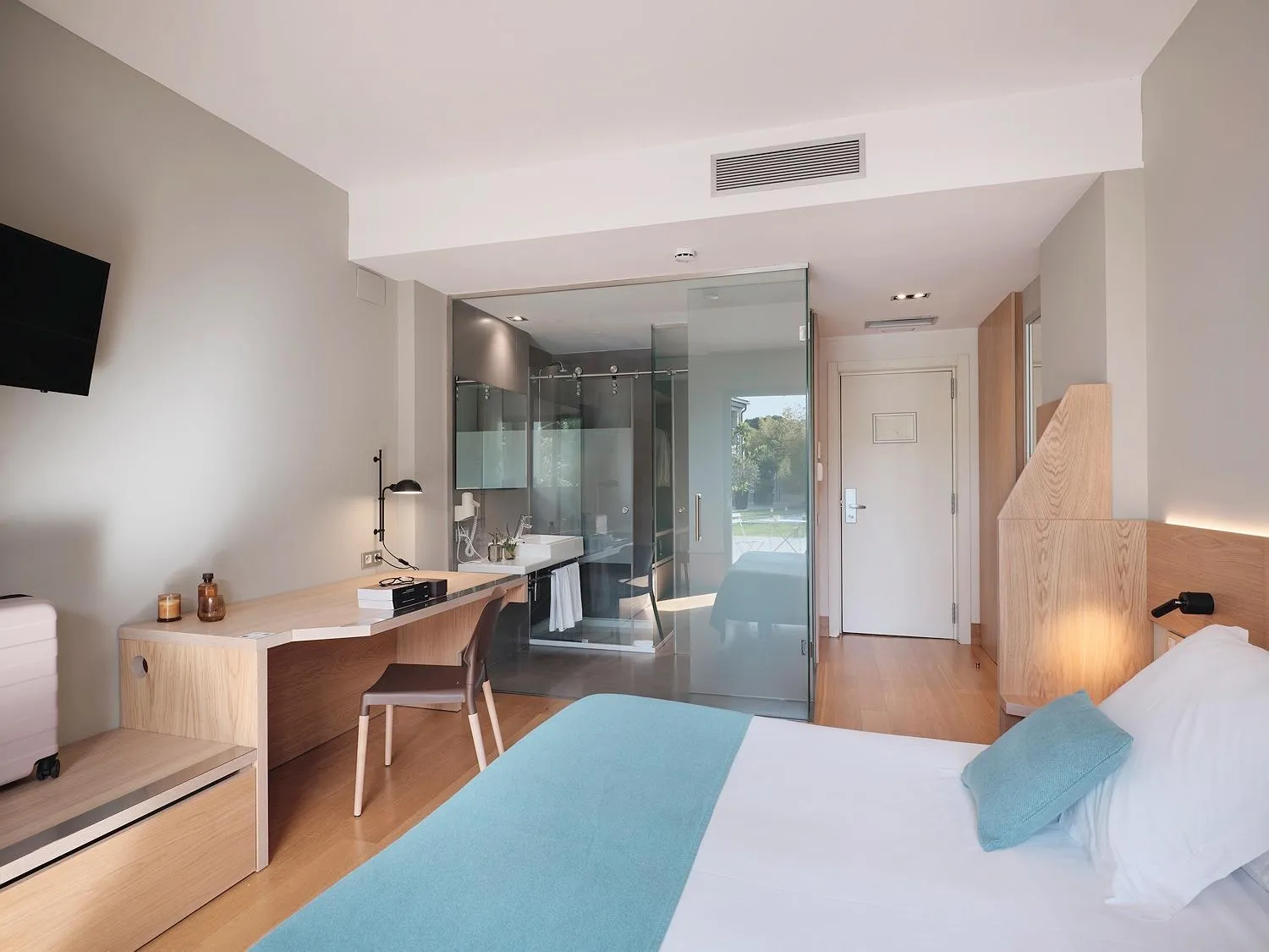 Bed in Qgat Restaurant Events & Hotel