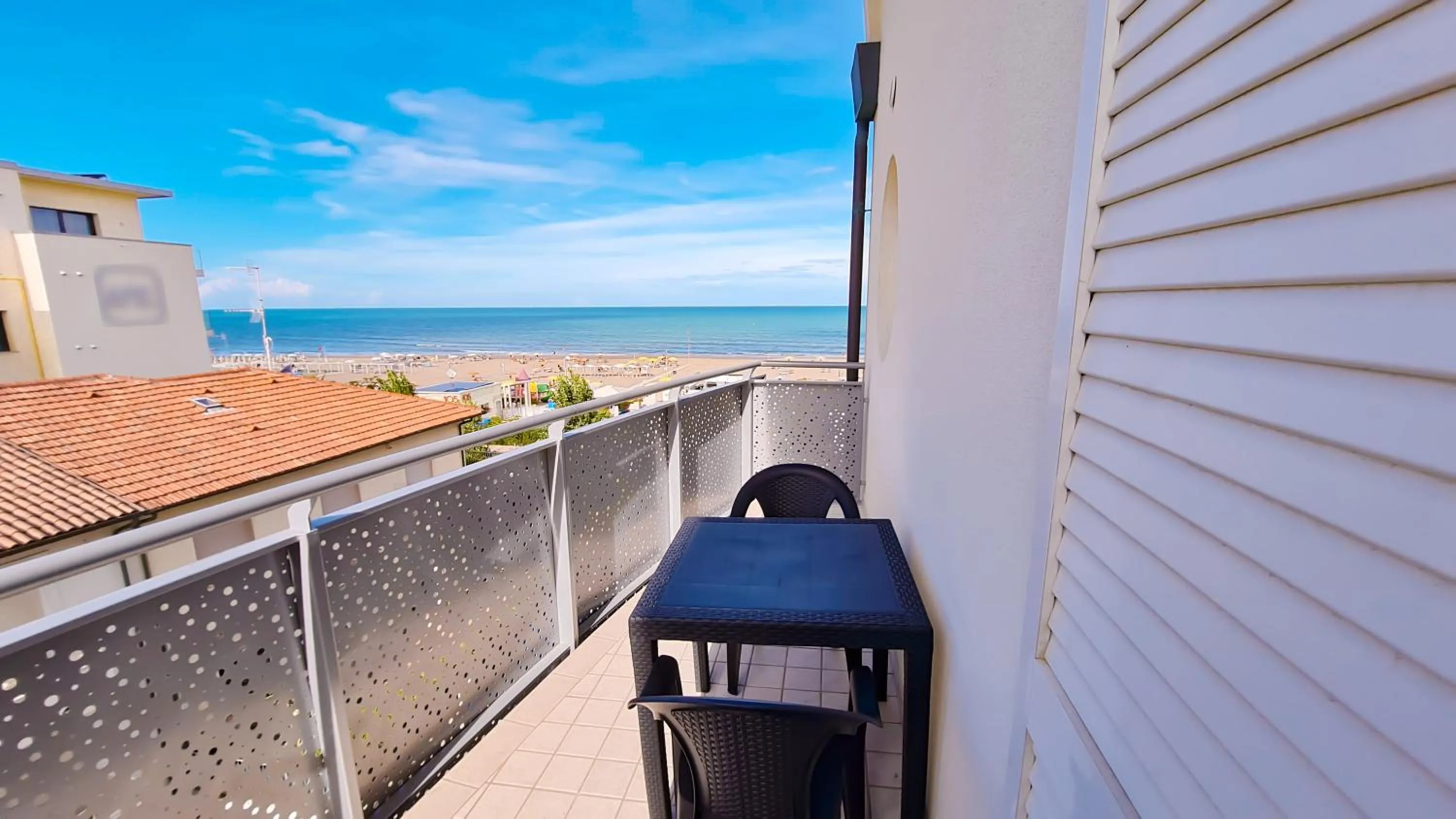 Sea view in Residence Marittimo Riccione