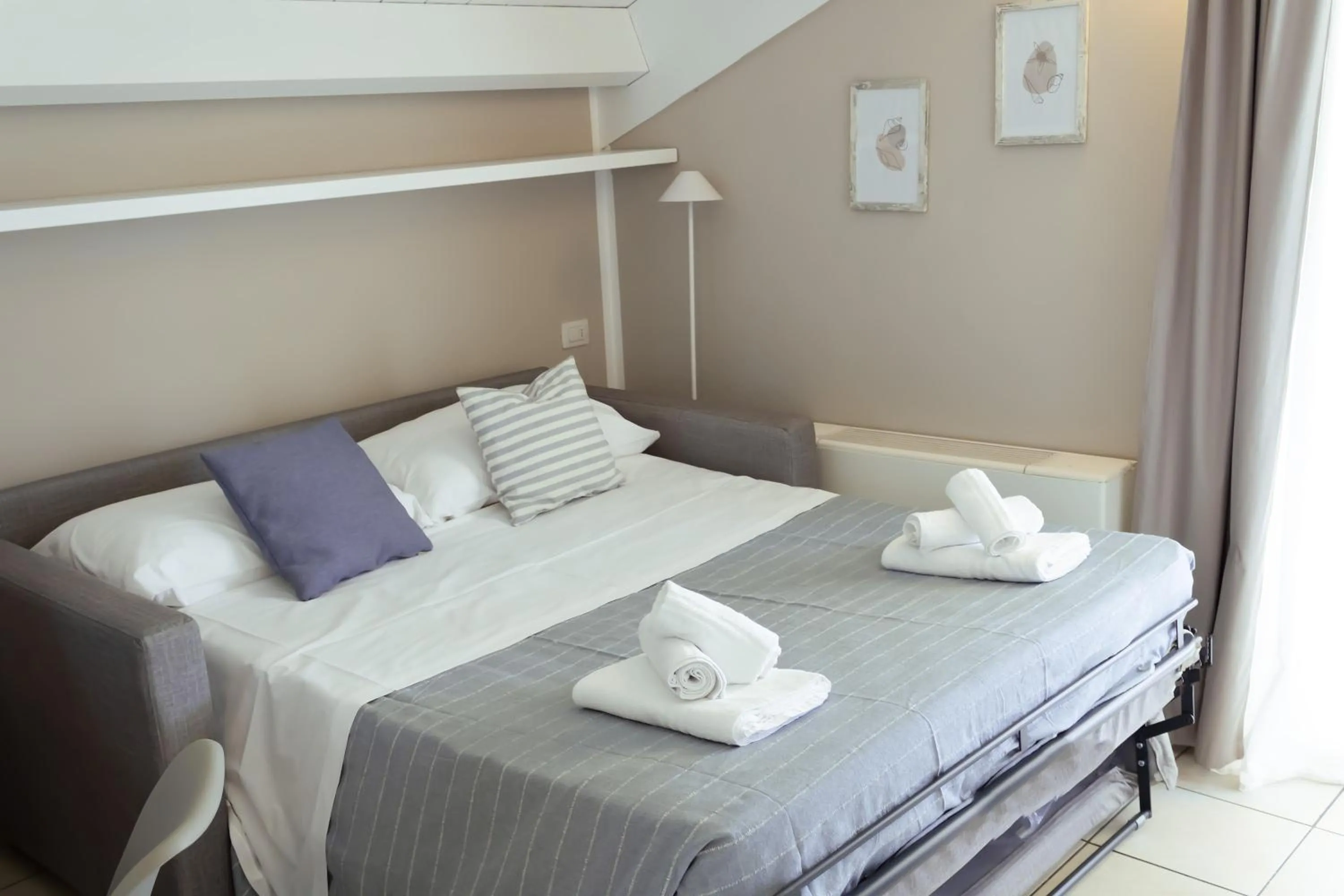 Bed in Residence Marittimo Riccione