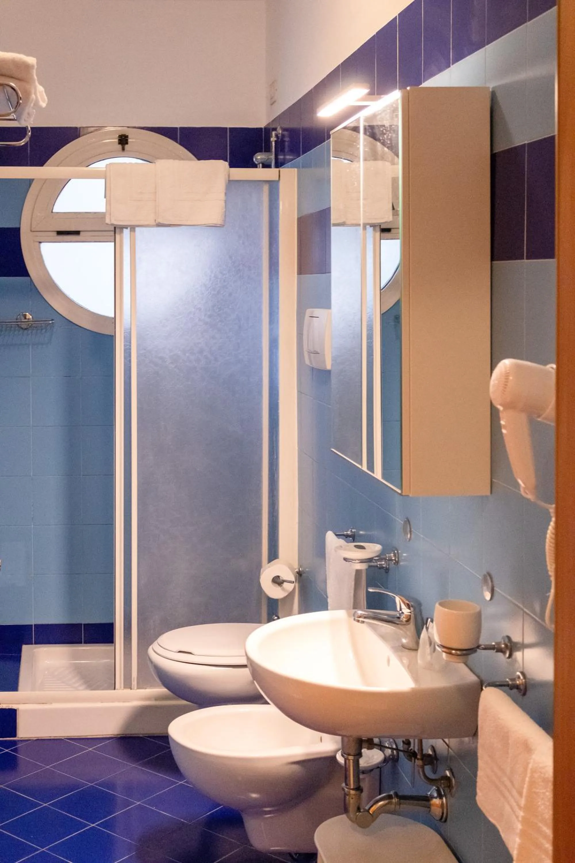 Bathroom in Residence Marittimo Riccione