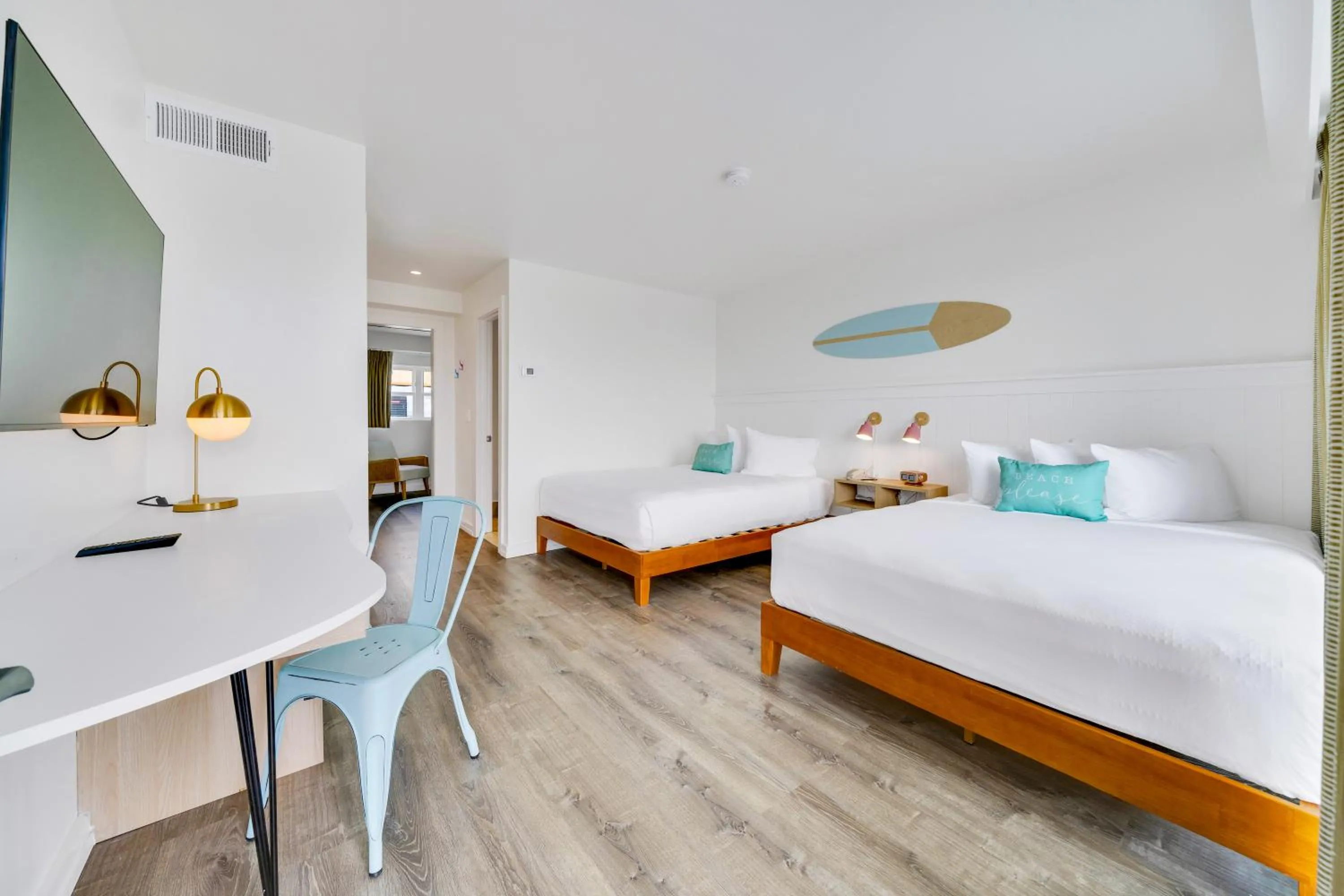 Bedroom, Bed in Madison Resort Wildwood Crest