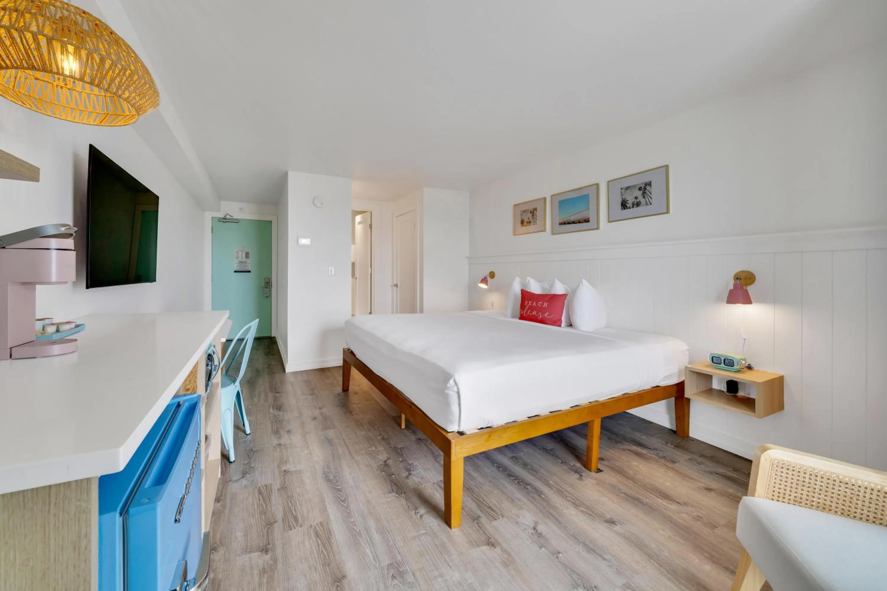 Bedroom, Bed in Madison Resort Wildwood Crest