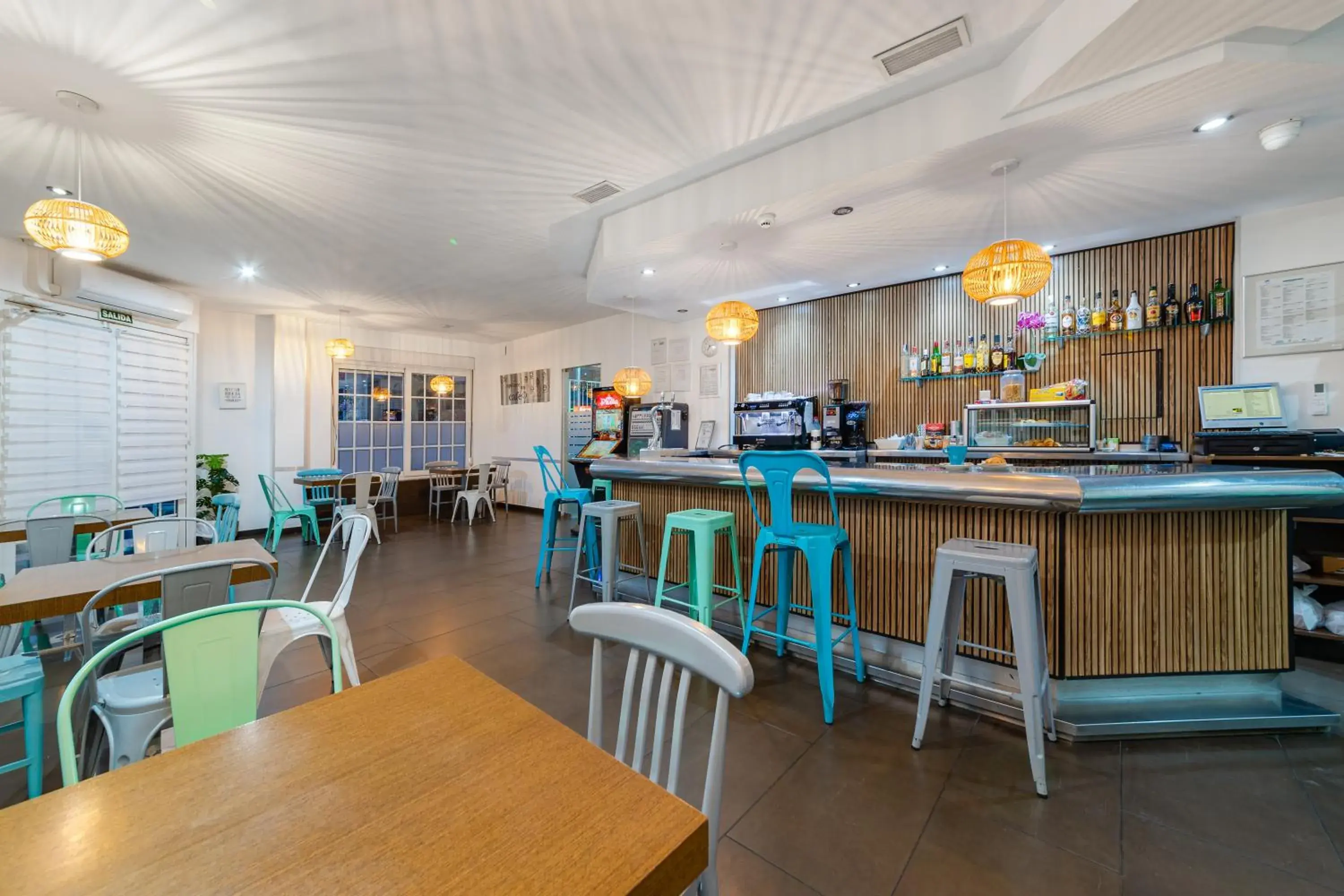 Lounge or bar in Hotel Madrid Lounge or bar in Hotel Madrid