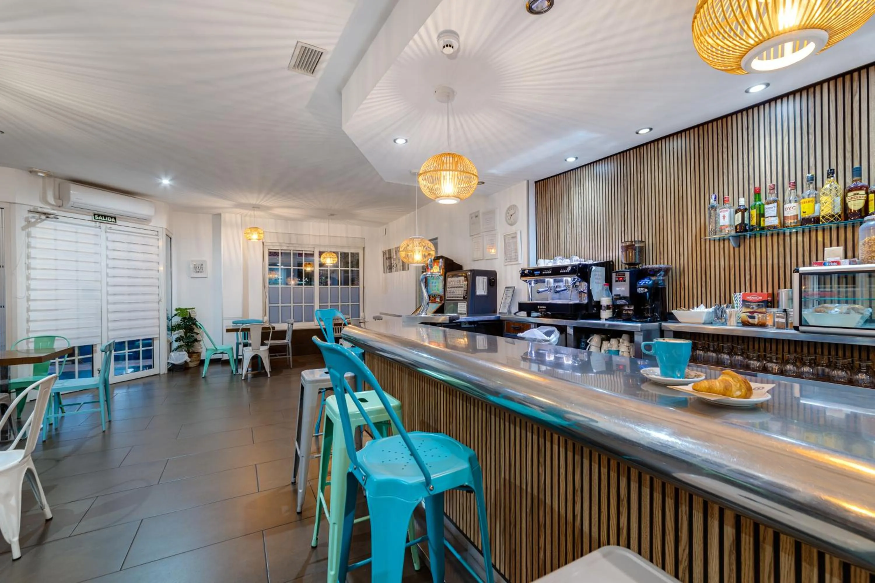 Lounge or bar in Hotel Madrid