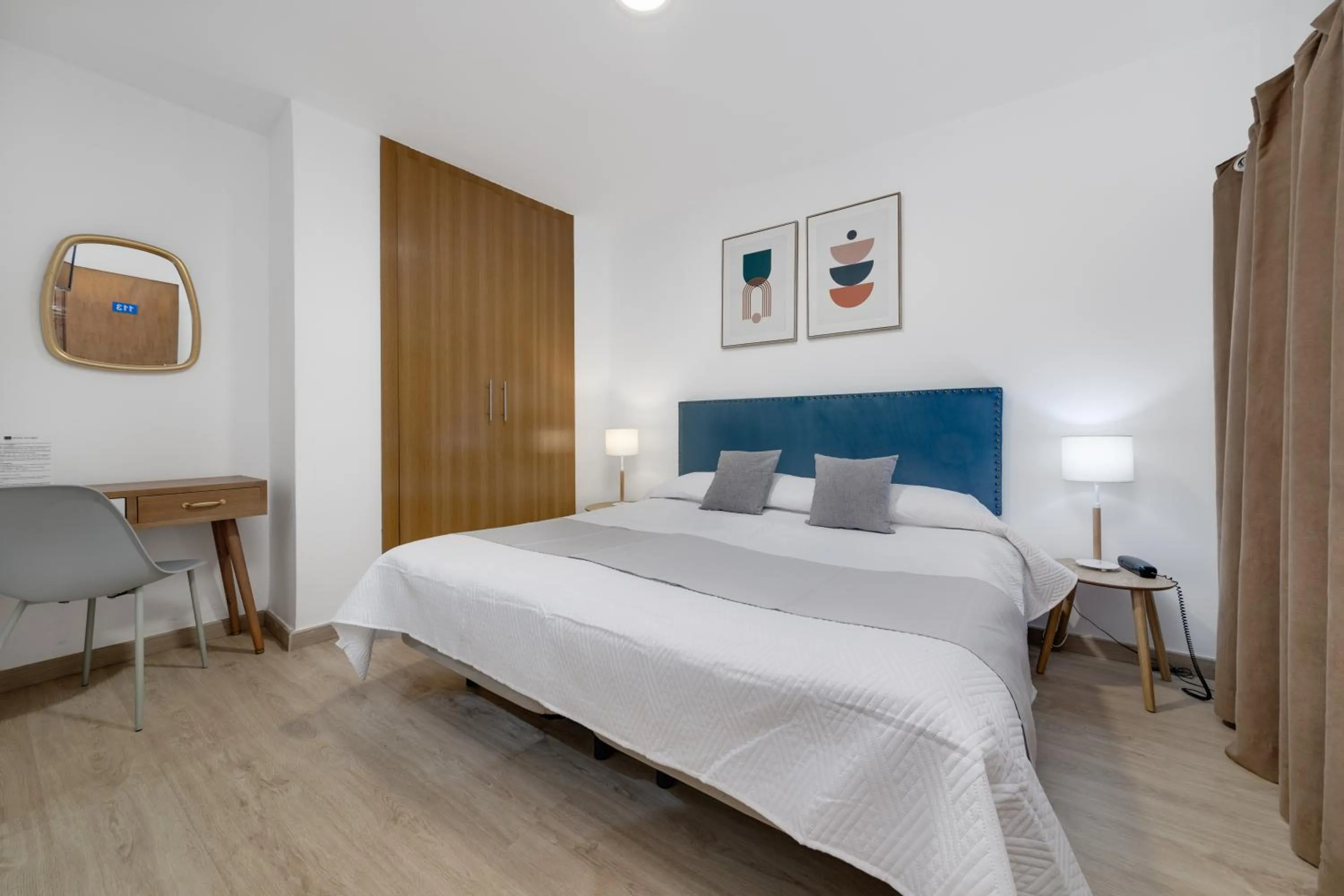 Photo of the whole room, Bed in Hotel Madrid