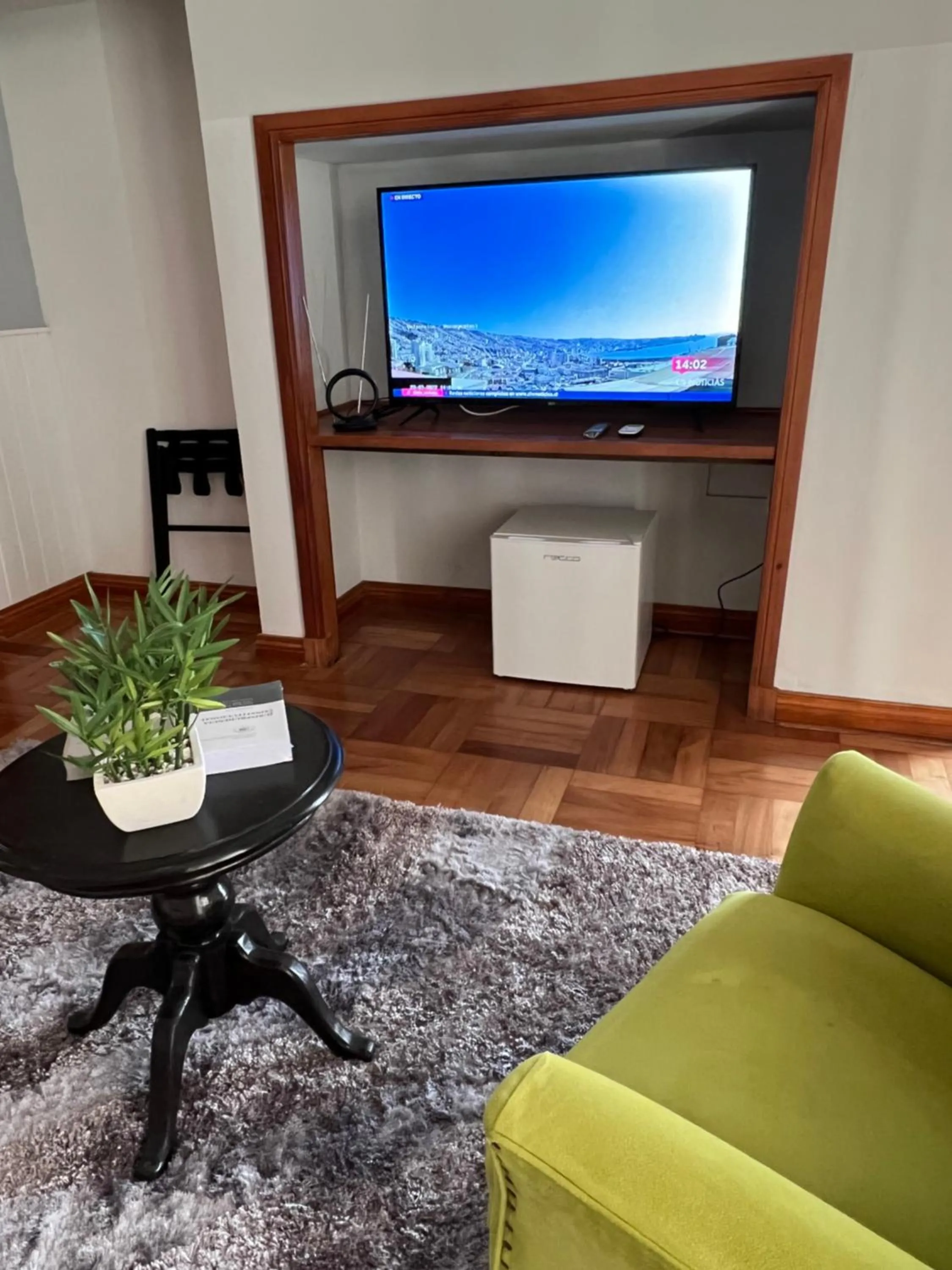 TV and multimedia in Hotel Boutique Casa Noble