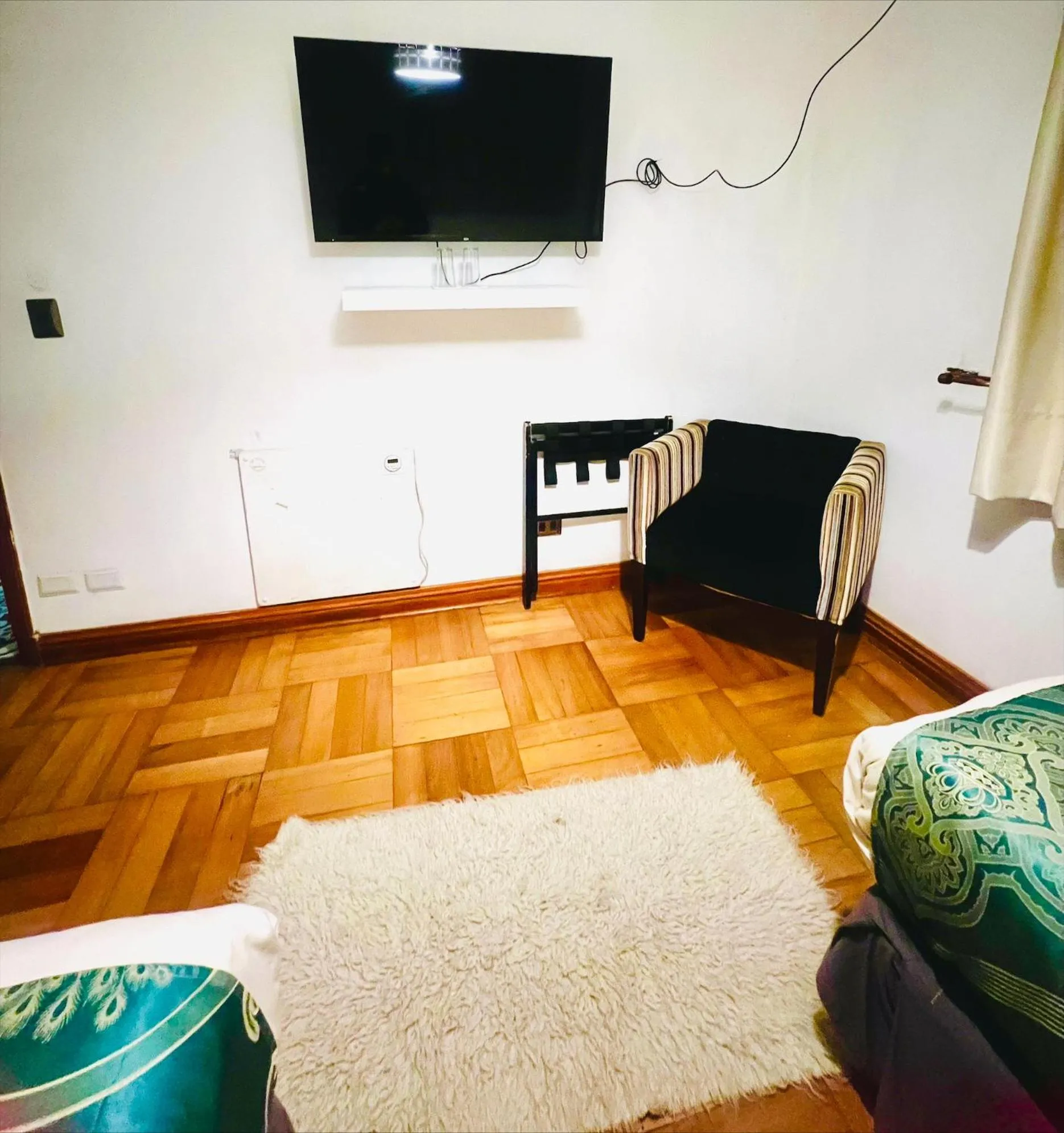 TV and multimedia in Hotel Boutique Casa Noble