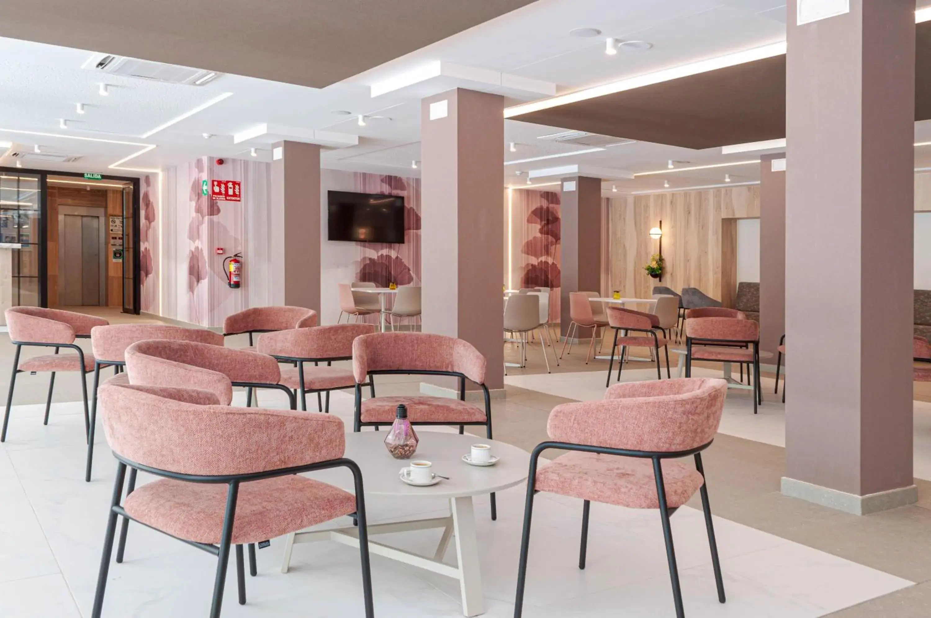 Lounge or bar in Prince Park Lounge or bar in Prince Park