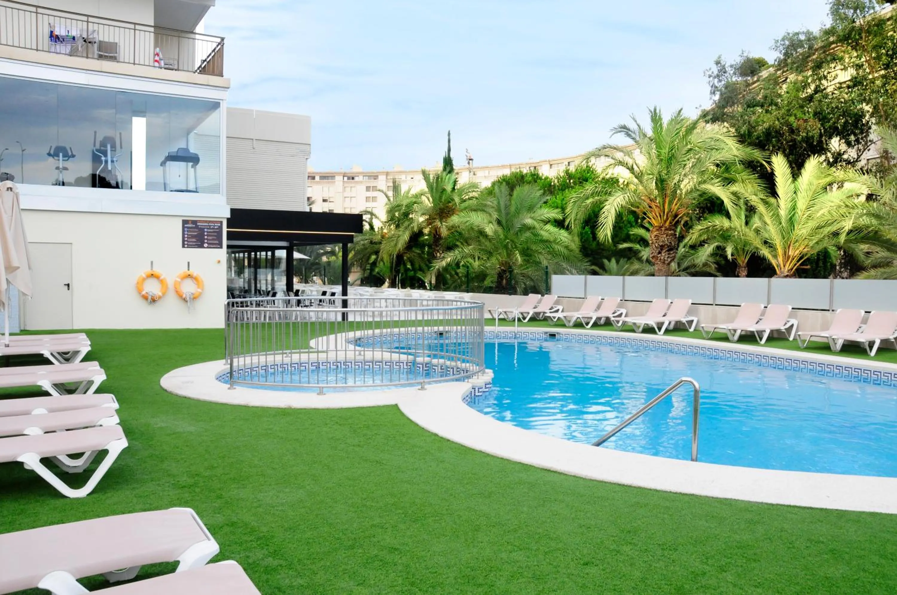 Swimming pool in Prince Park