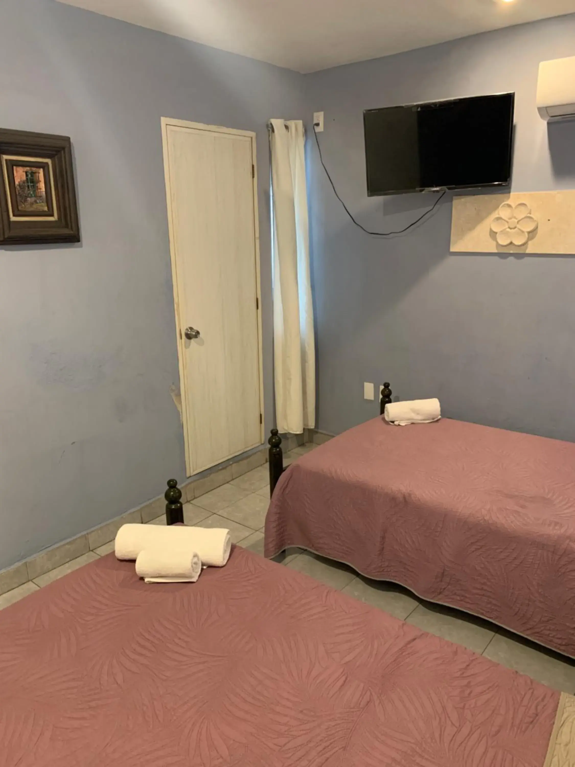 Standard Twin Room in Hotel Residencial Edzná Standard Twin Room in Hotel Residencial Edzná