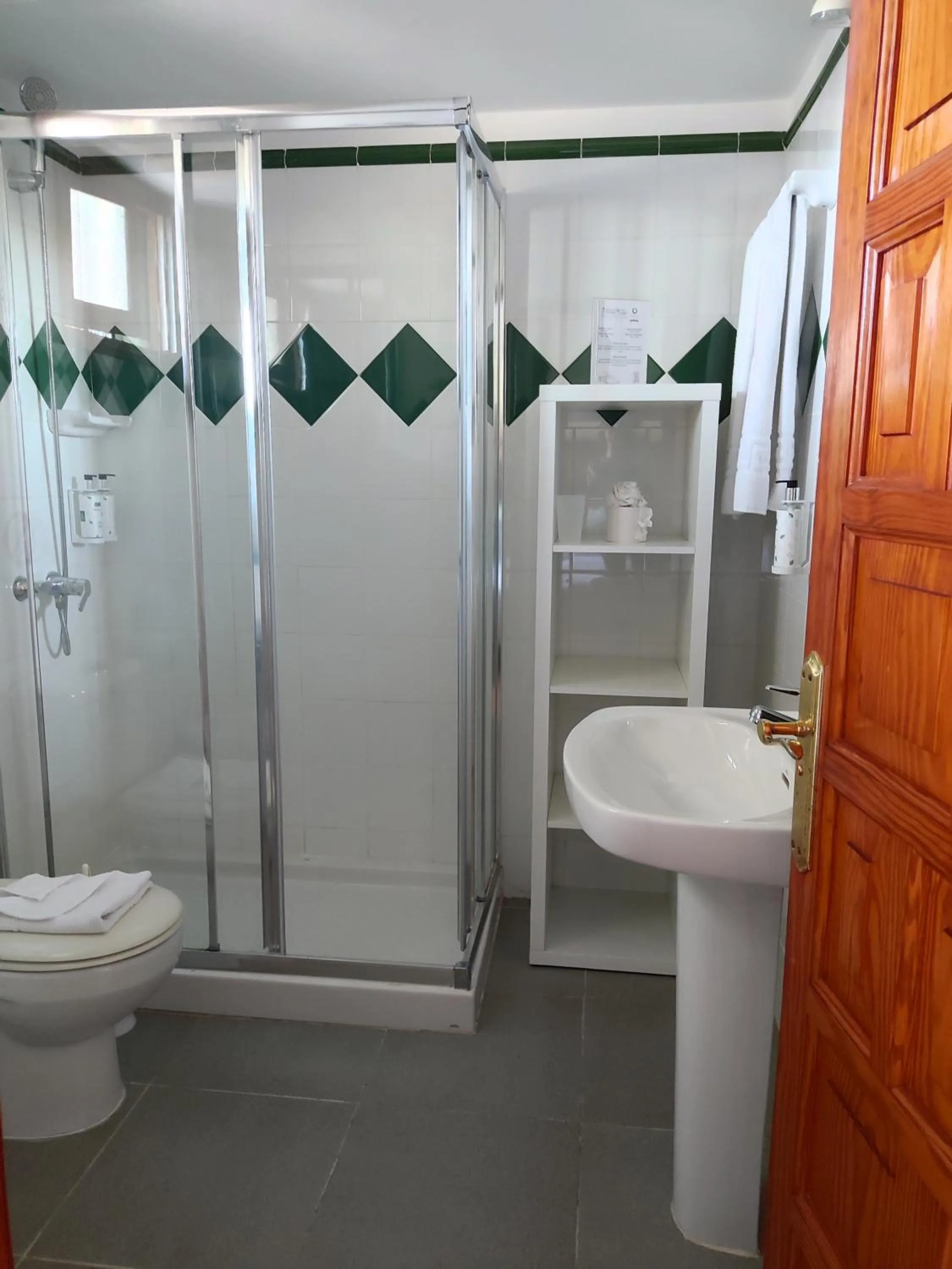 Shower in Hotel Rural Finca de La Florida