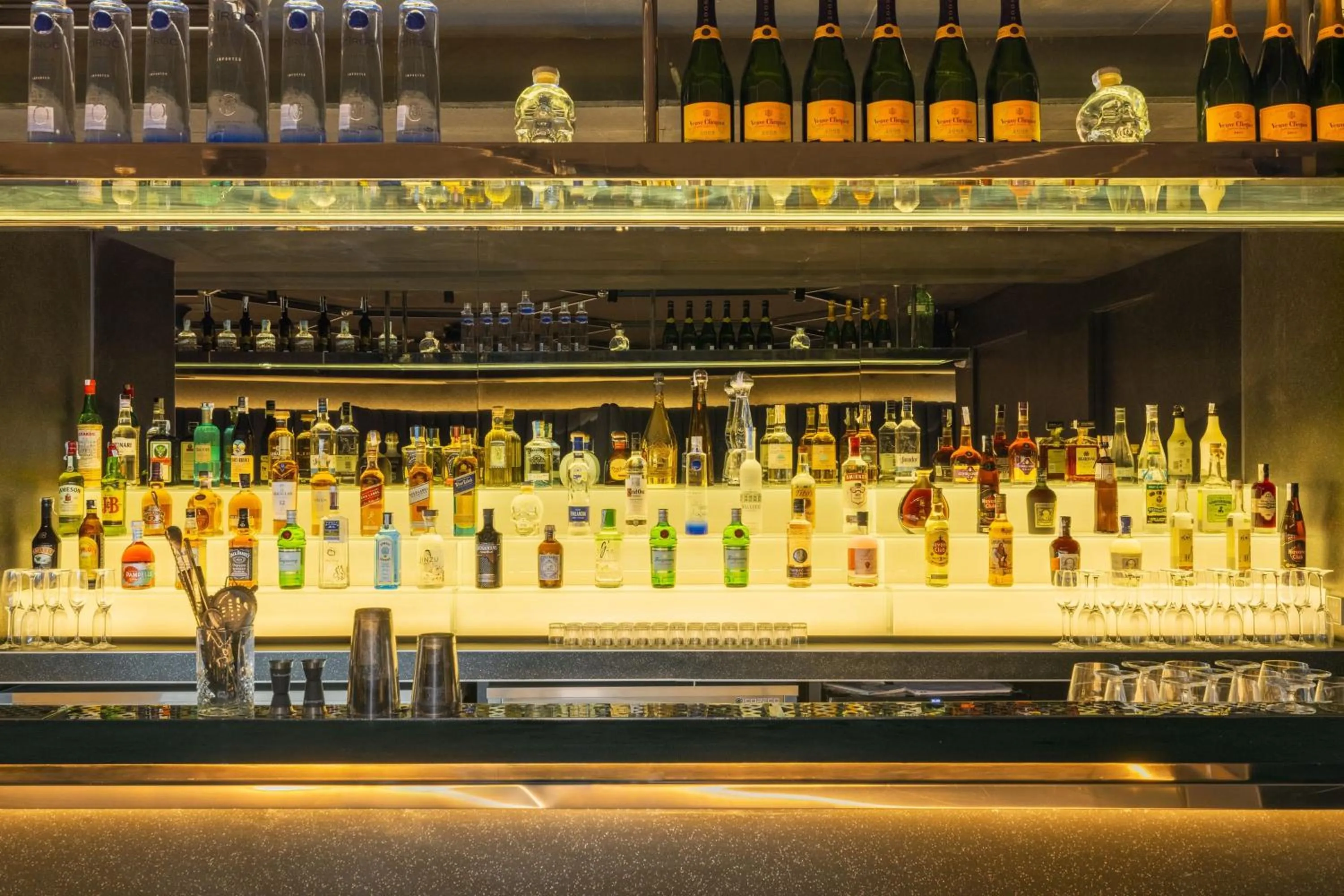 Lounge or bar in W Ibiza