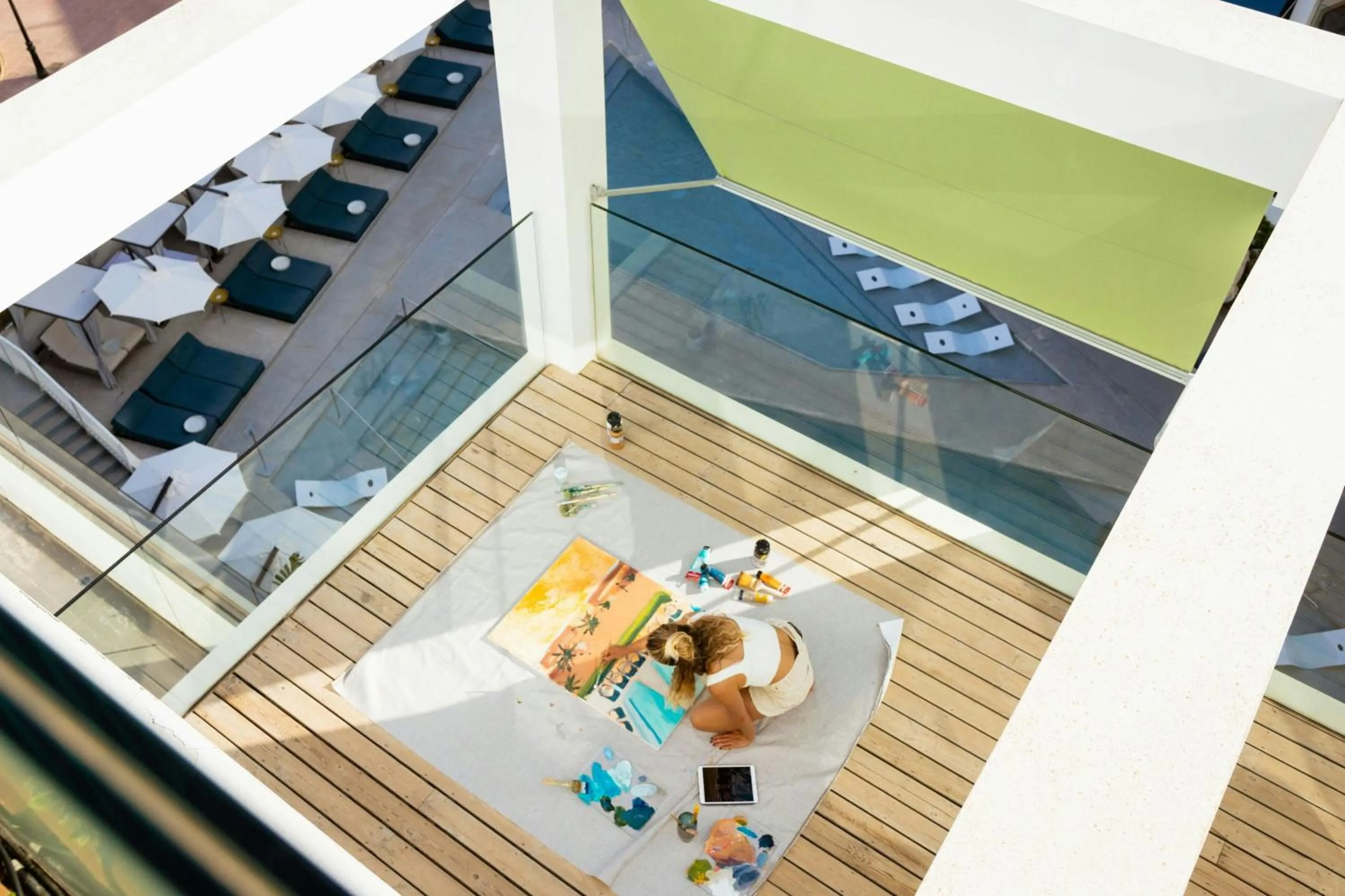 Photo of the whole room in W Ibiza