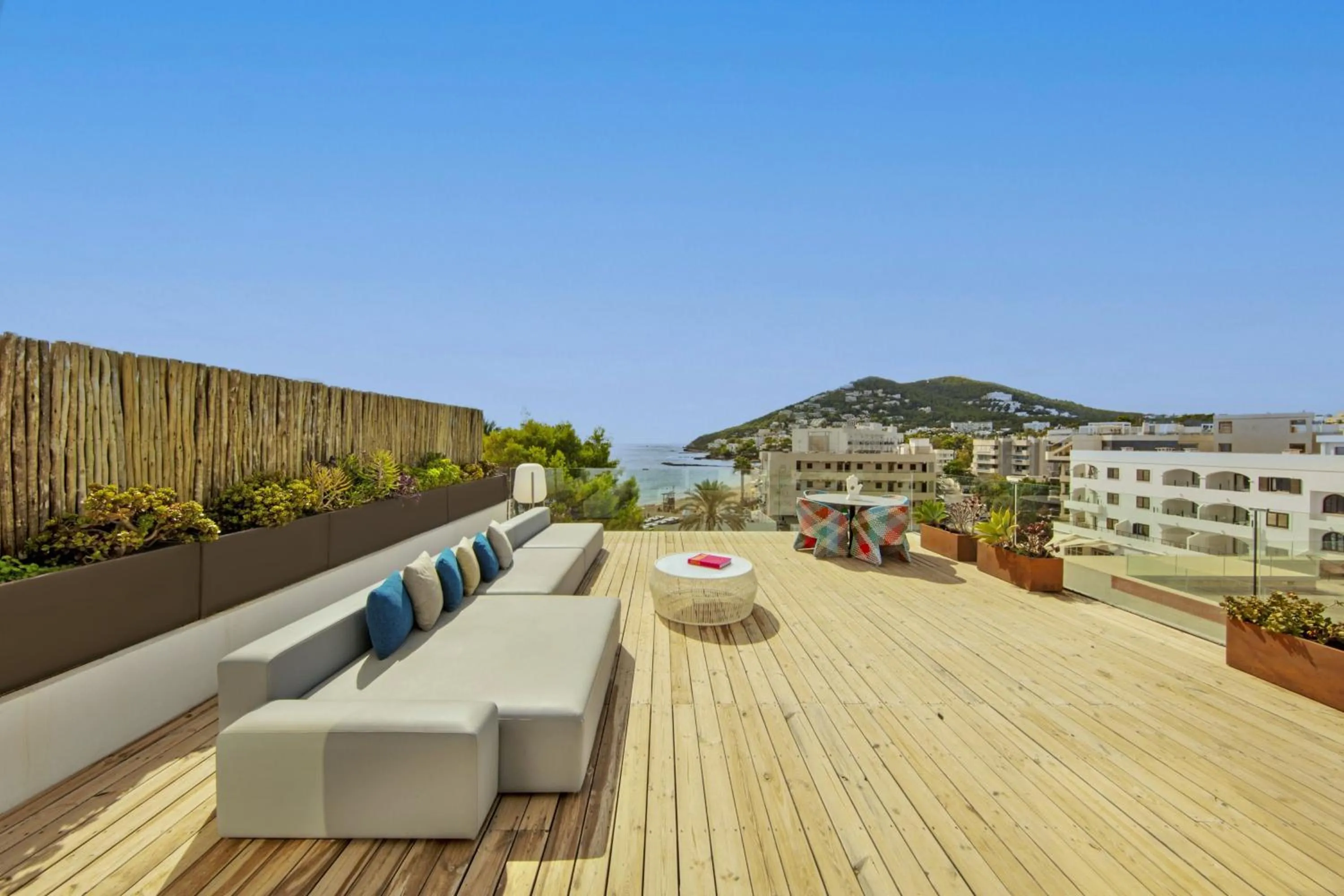 Photo of the whole room in W Ibiza