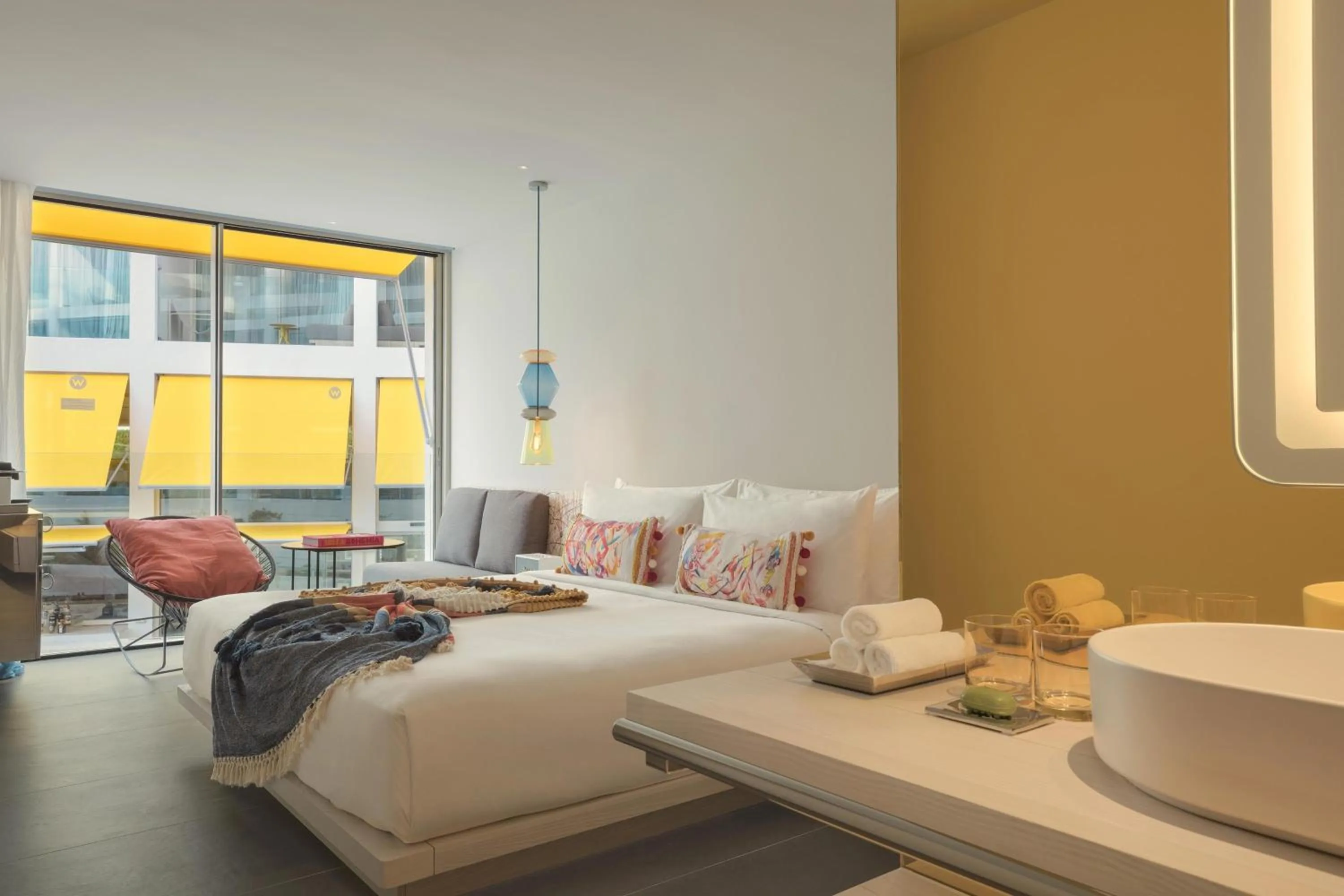 Photo of the whole room, Bed in W Ibiza