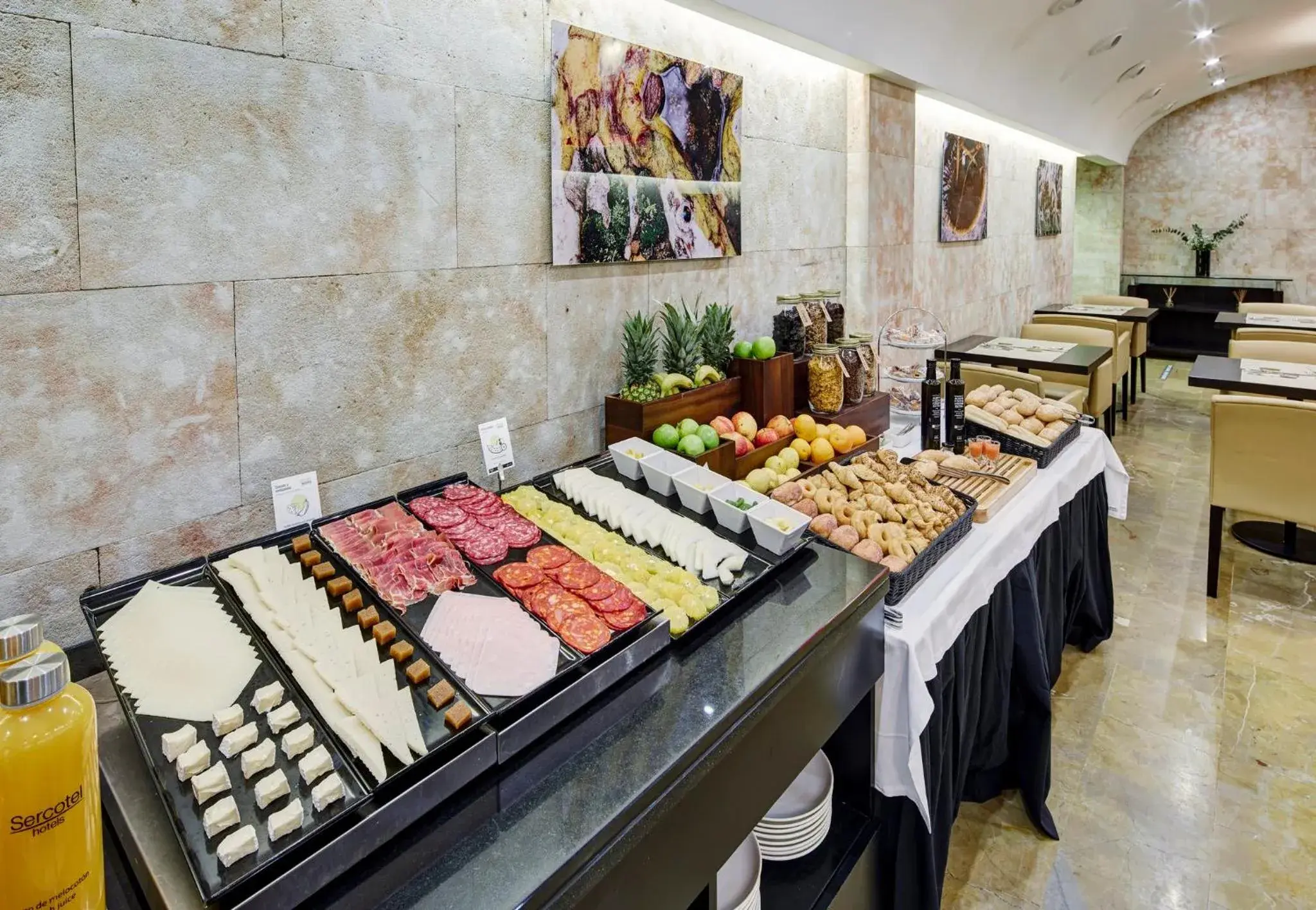 Breakfast in Sercotel Puerta de la Catedral Breakfast in Sercotel Puerta de la Catedral
