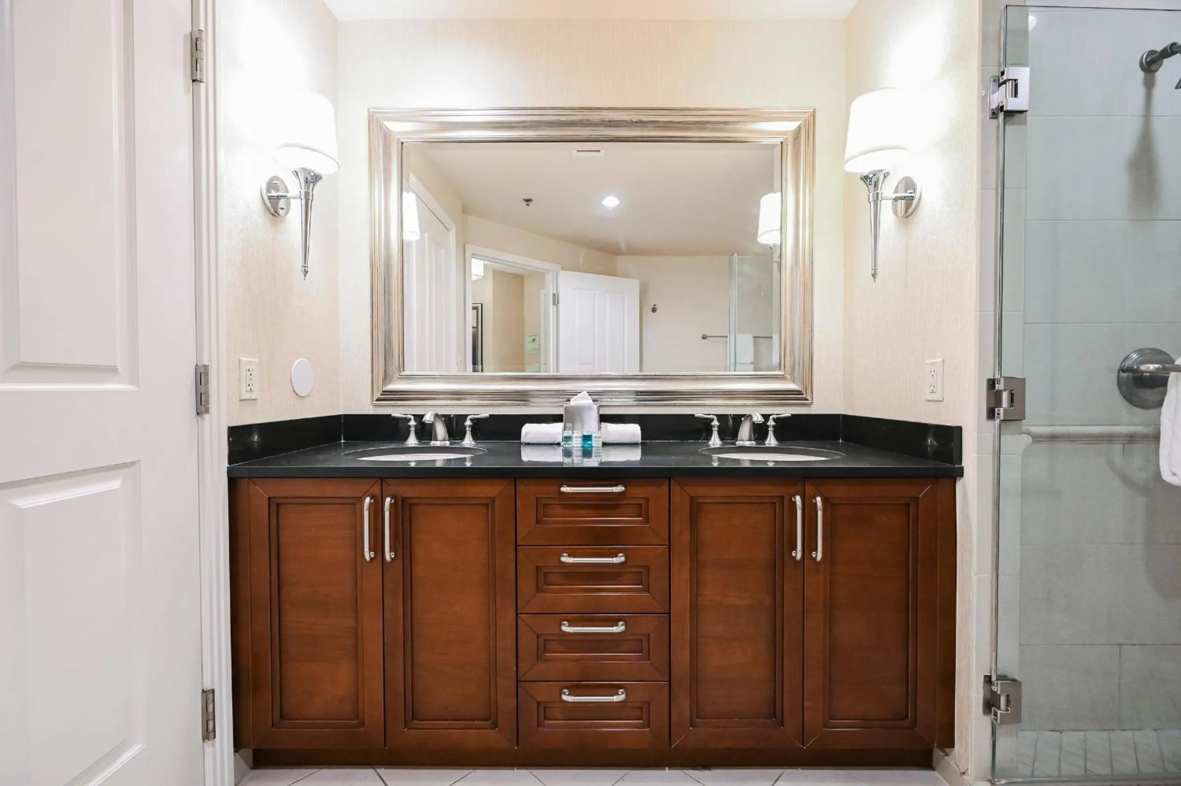 Bathroom in MGM Signature Towers, Balcony Suite, Strip View - NO RESORT FEES!