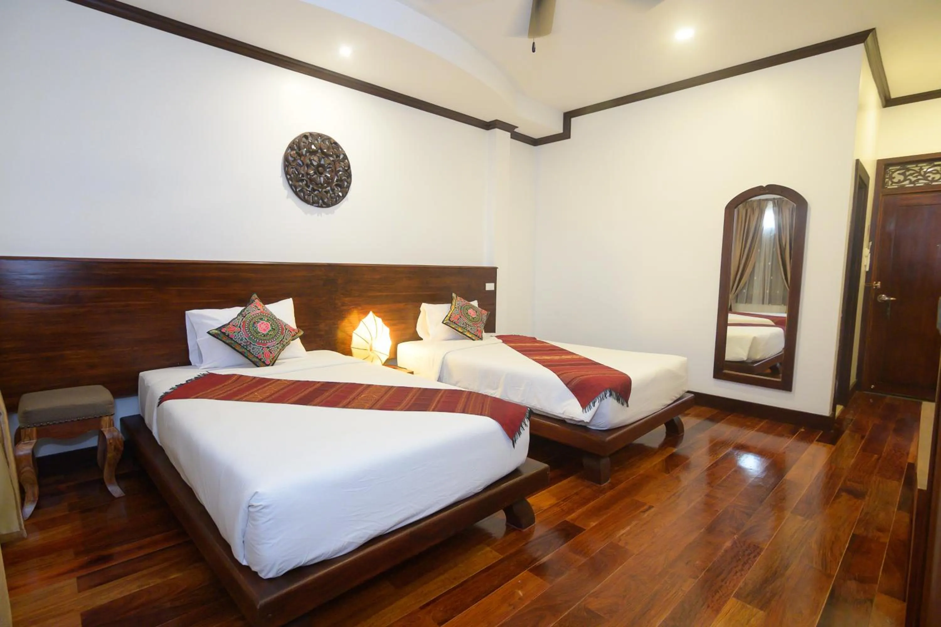 Bedroom, Bed in Lux Hotel