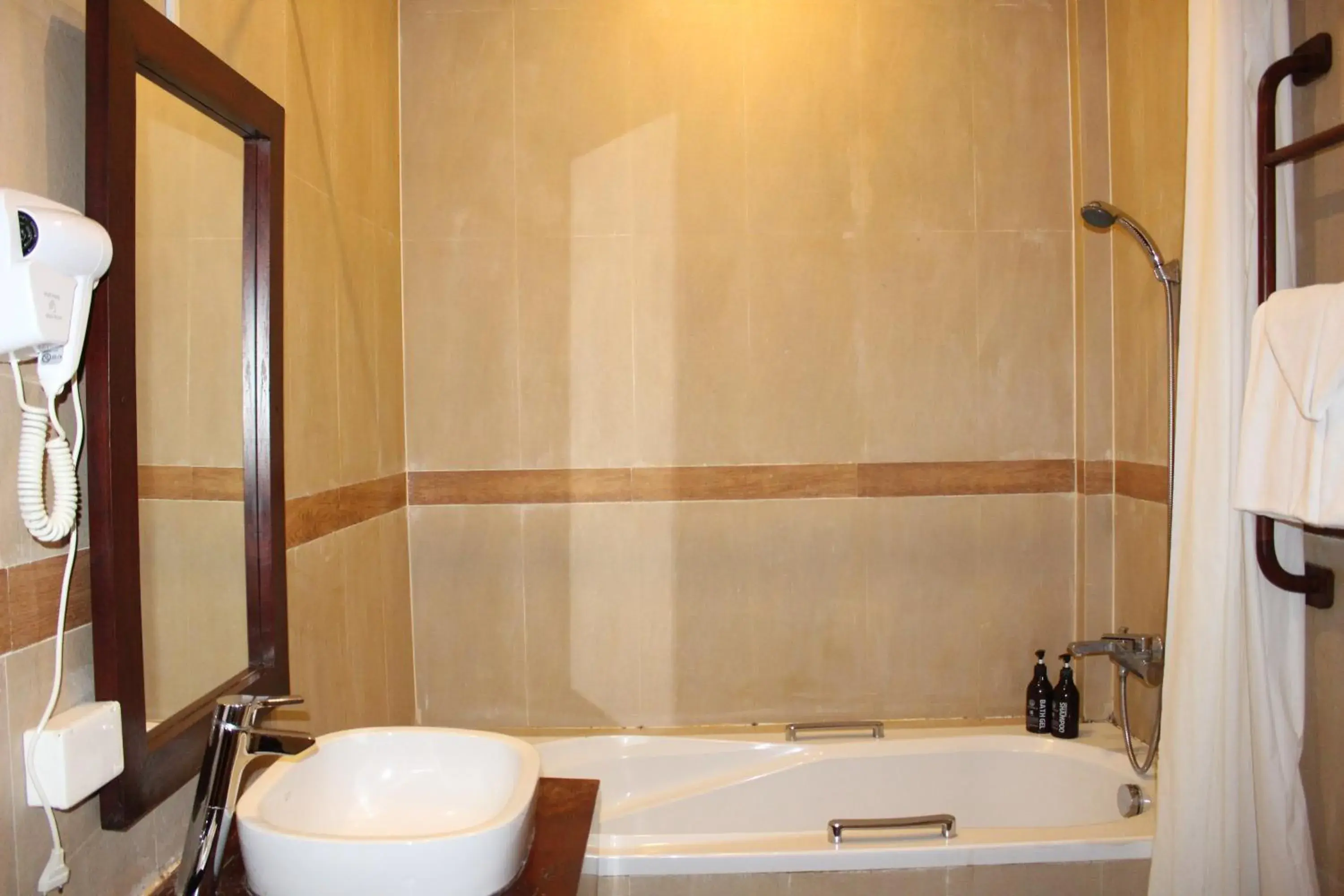 Deluxe Twin Room in Lux Hotel Deluxe Twin Room in Lux Hotel