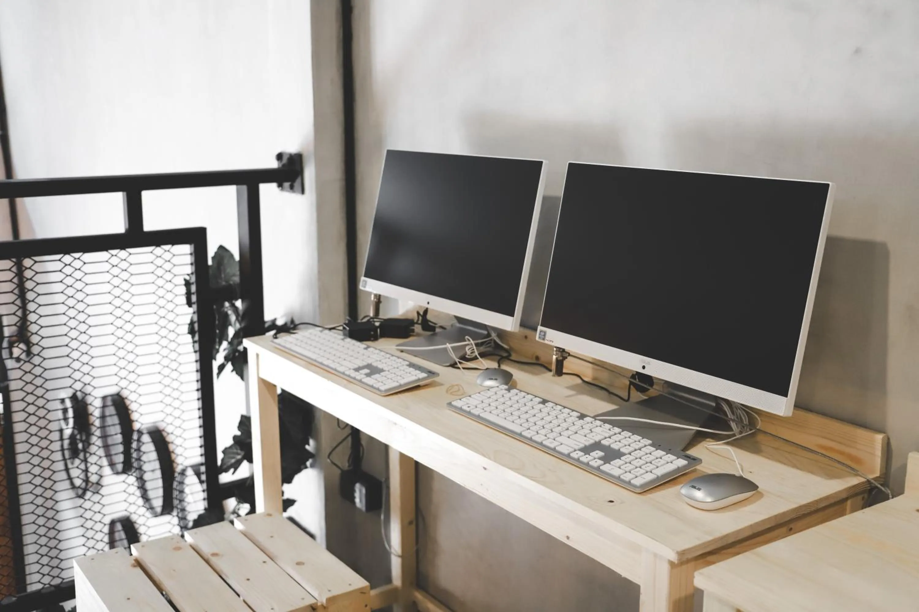 The Cube Hostel Khaosan