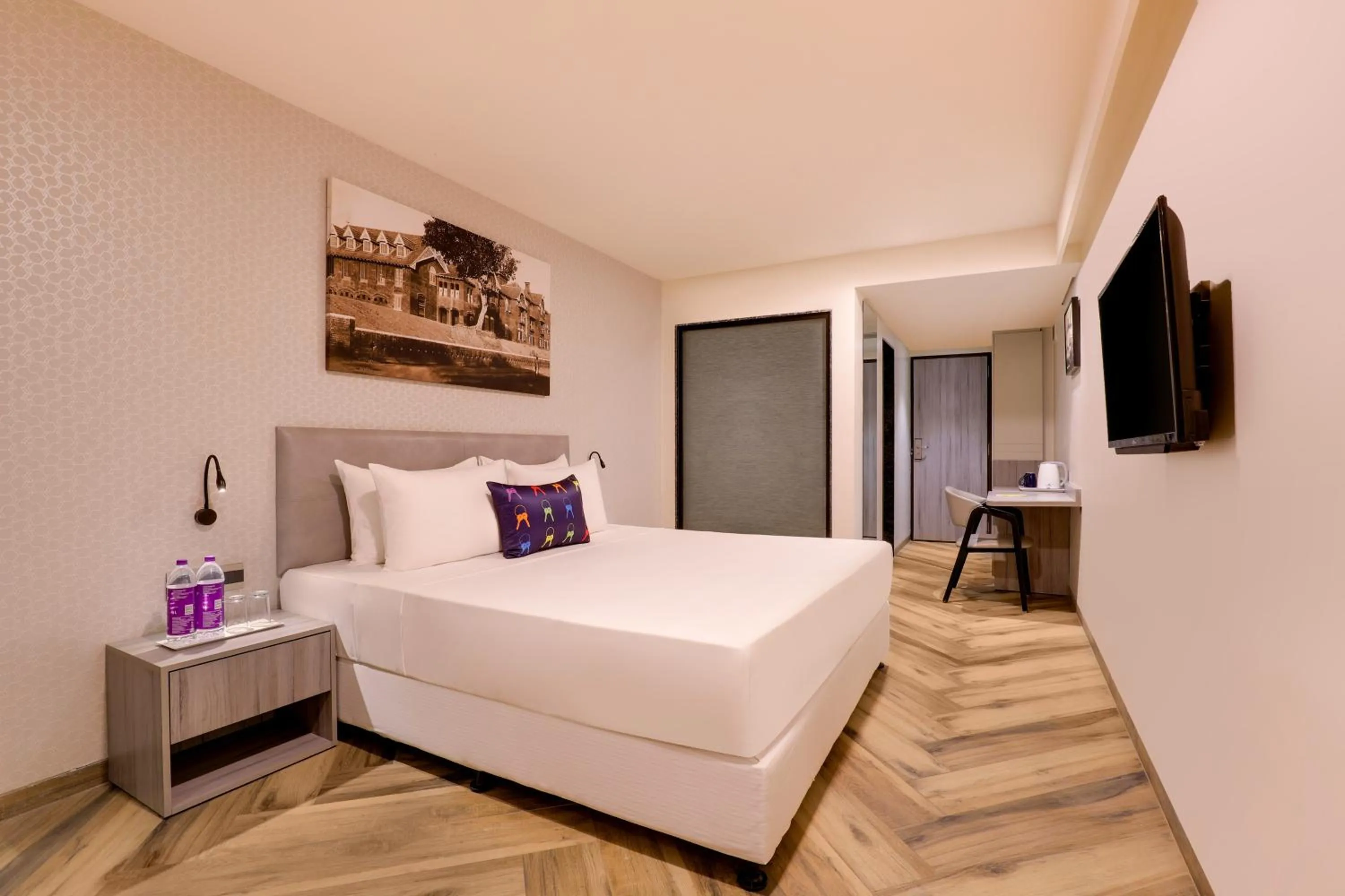 Bedroom, Bed in Keys Lite by Lemon Tree Hotels, Vadodara