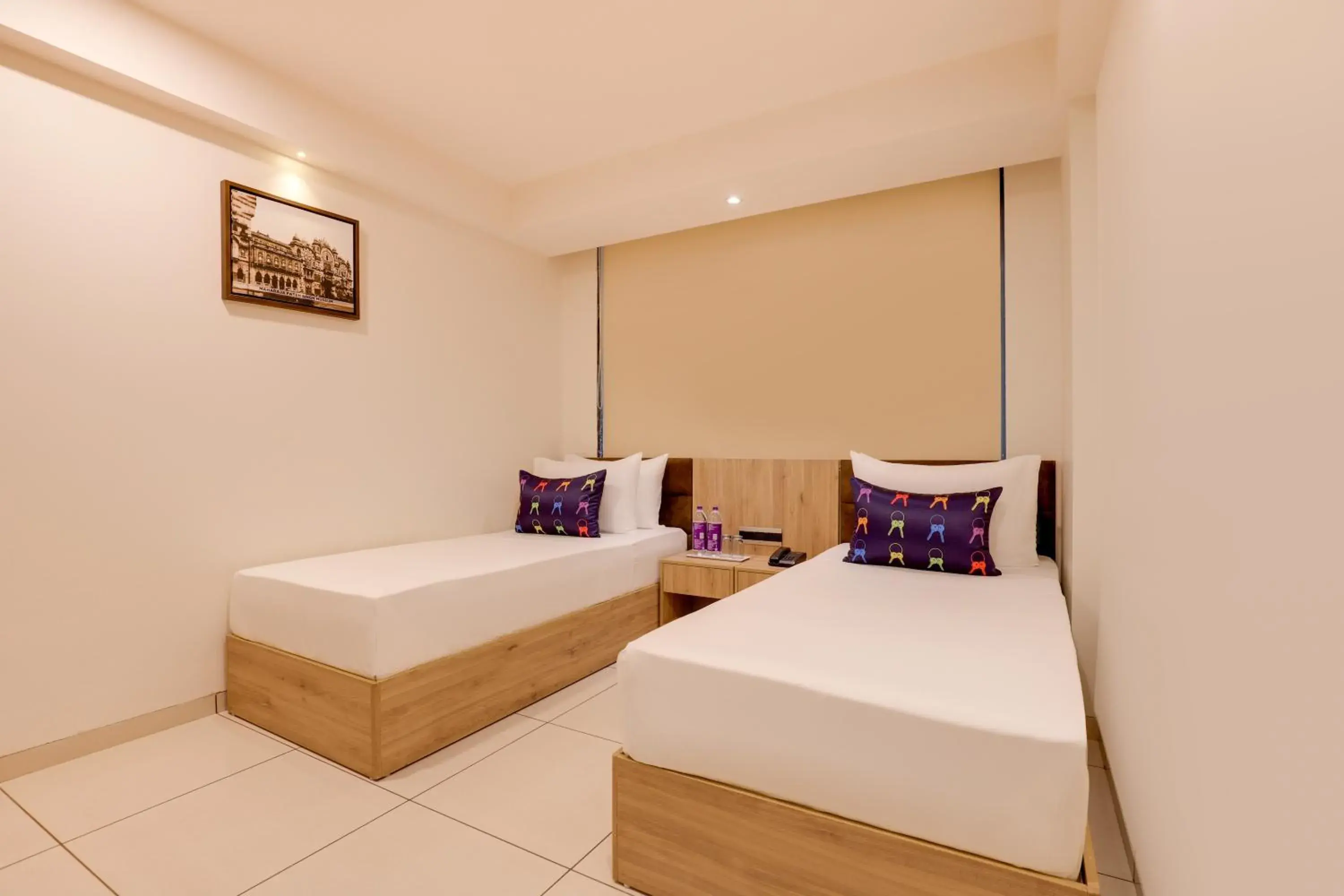 Bedroom, Bed in Keys Lite by Lemon Tree Hotels, Vadodara Bedroom, Bed in Keys Lite by Lemon Tree Hotels, Vadodara