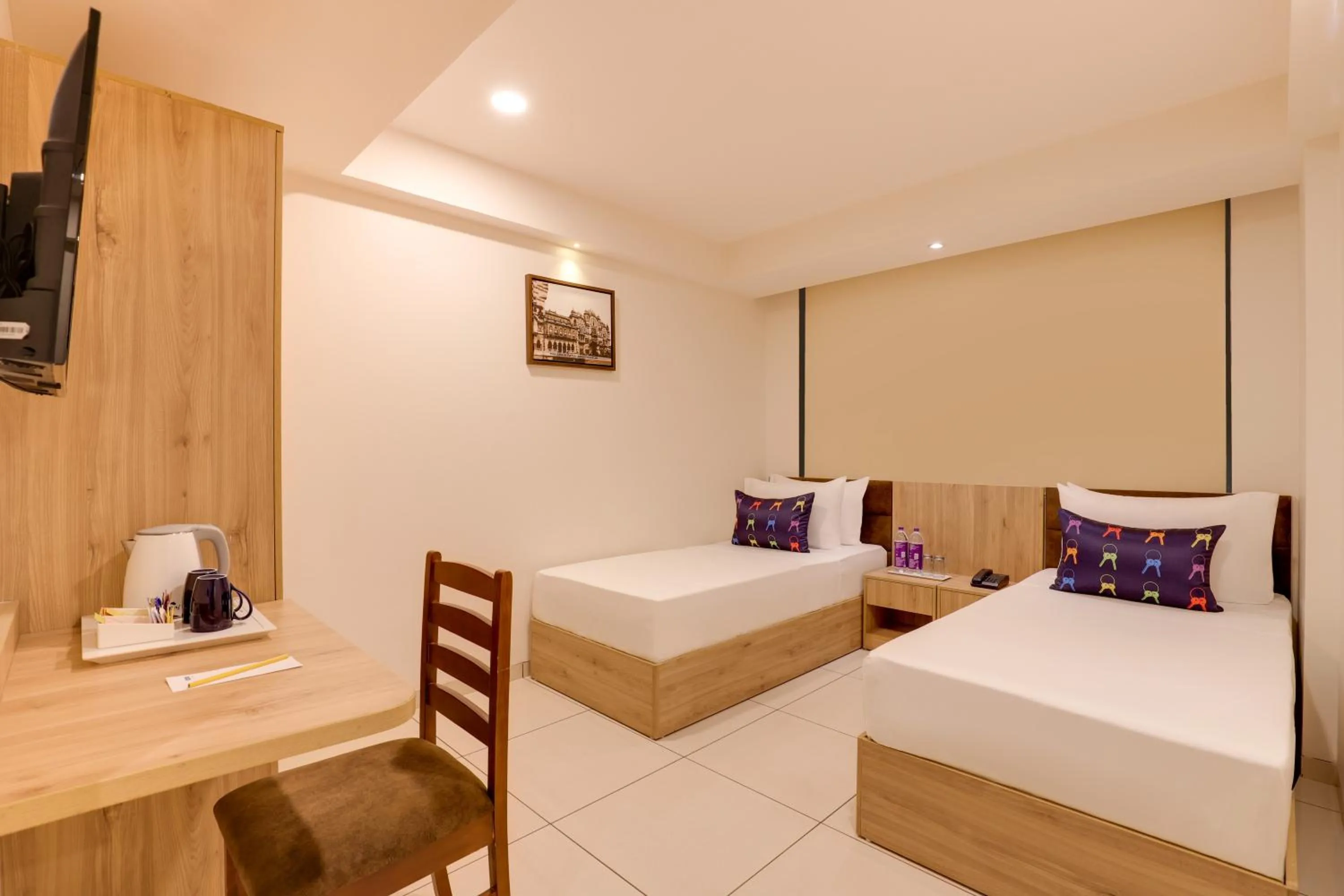 Bedroom, Bed in Keys Lite by Lemon Tree Hotels, Vadodara