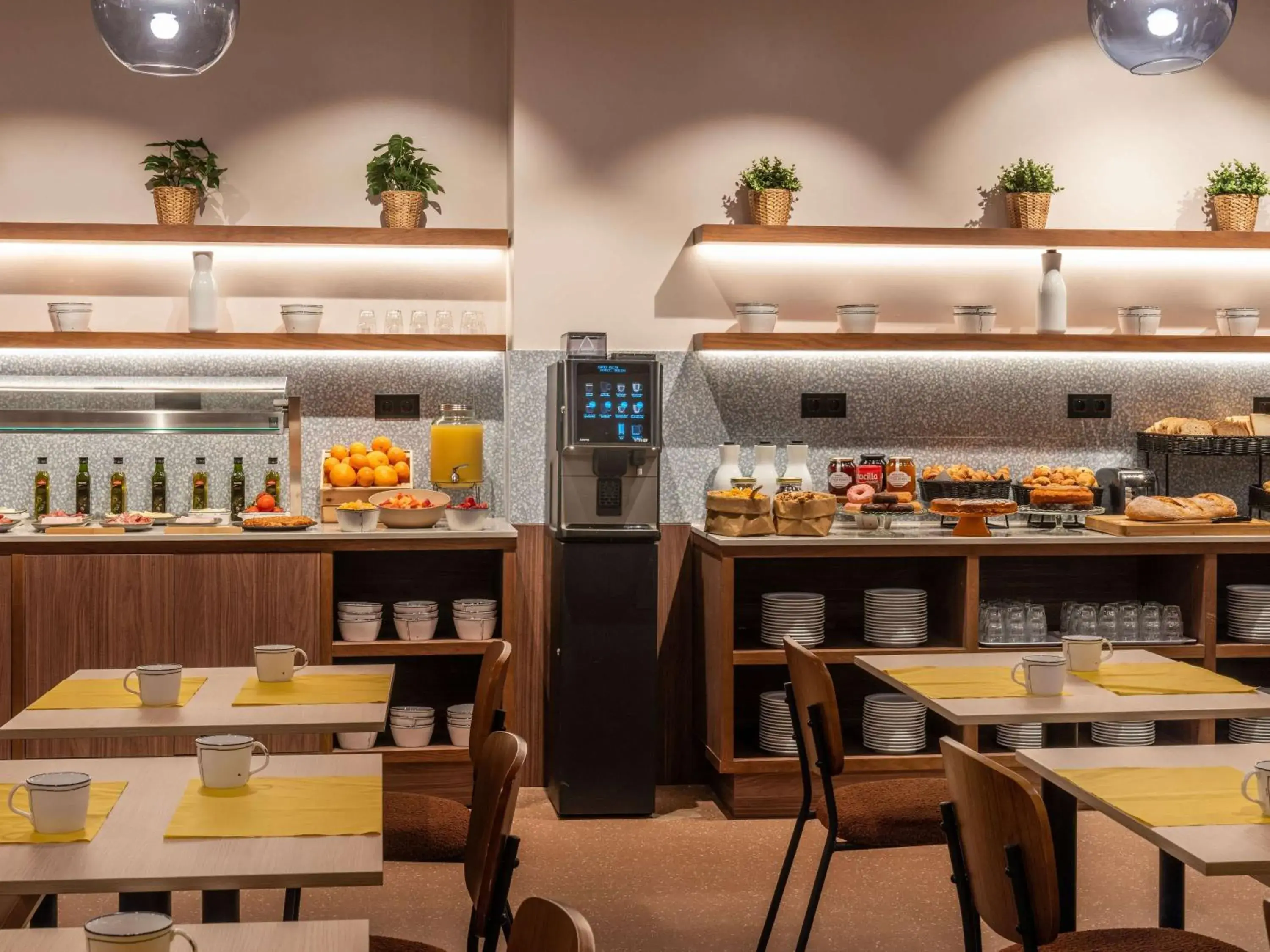 Breakfast in Ibis Styles Zaragoza Centro Breakfast in Ibis Styles Zaragoza Centro