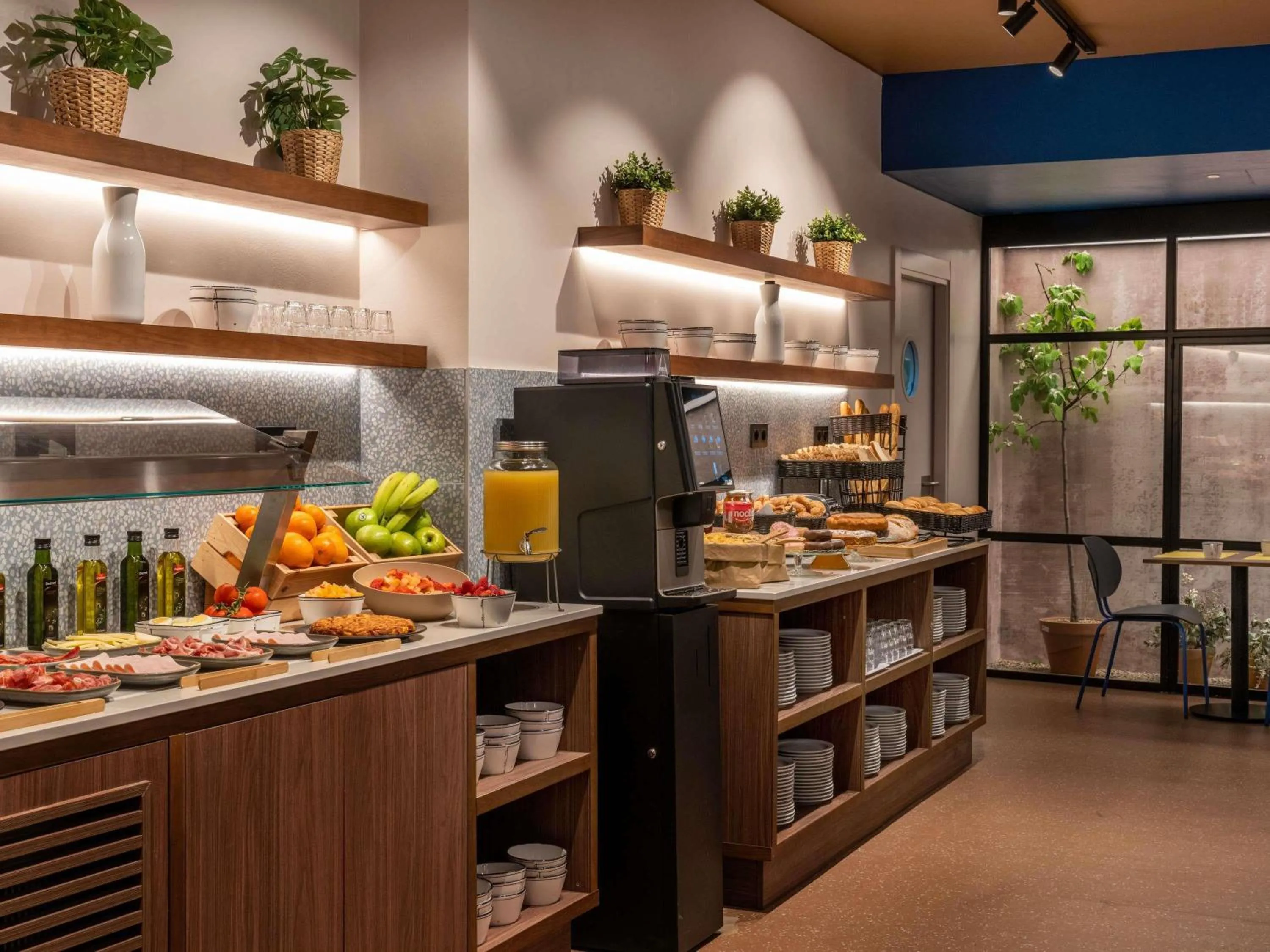 Breakfast in Ibis Styles Zaragoza Centro