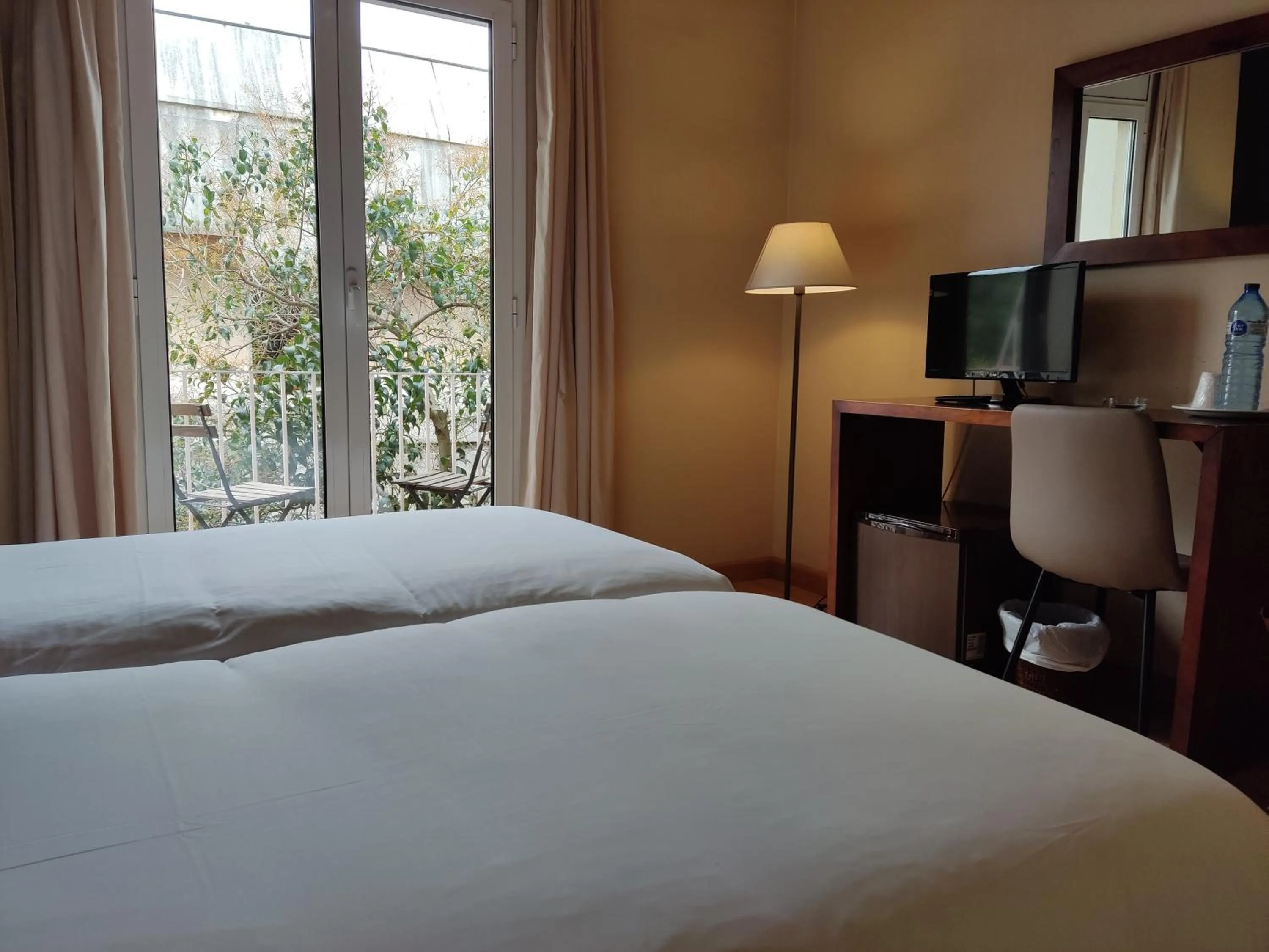 Bed in Puerta De España