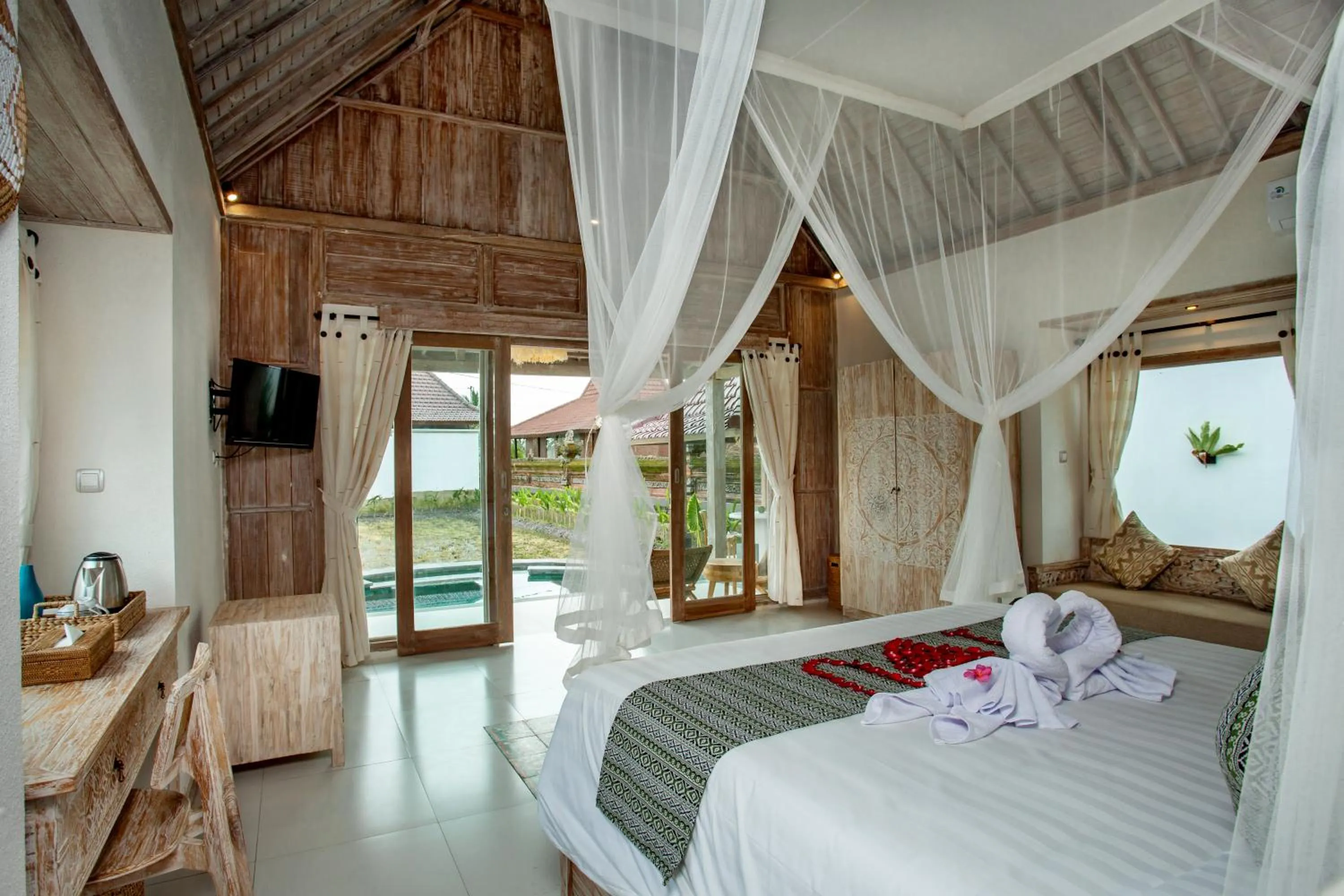 Bed in Amaya Sebatu Villa