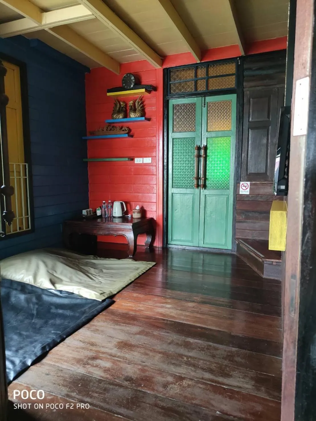 Photo of the whole room in tamarind guesthouse