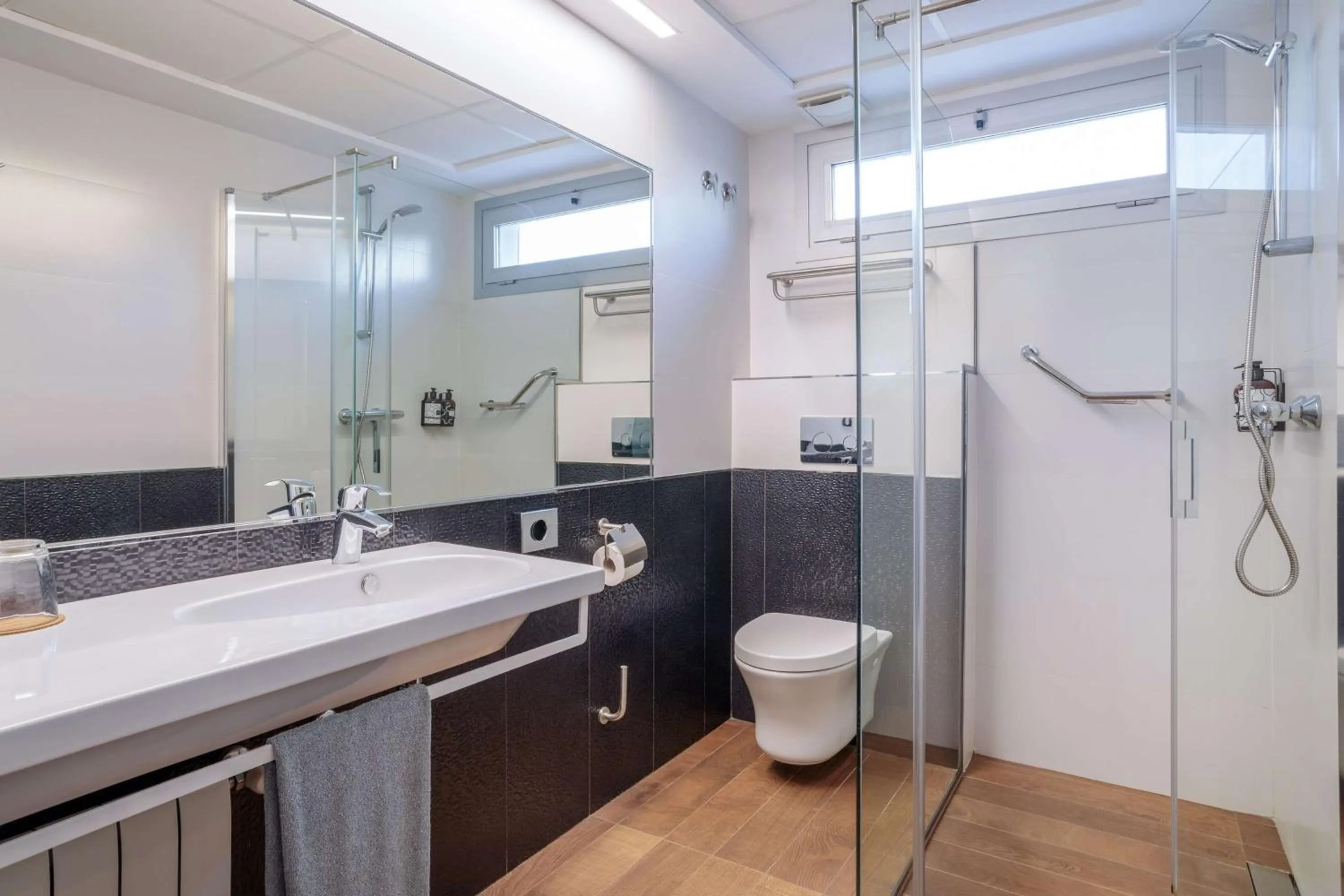 Bedroom in INNSiDE by Meliá Costablanca - Adults recommended