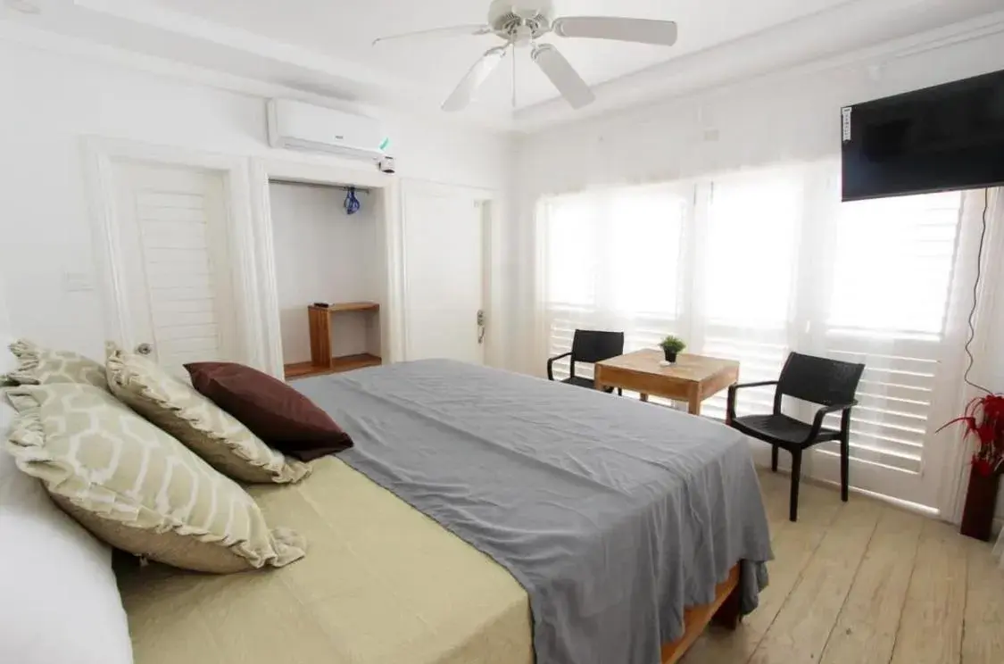 Double or Twin Room with Shower in Begona Cliff Hotel Double or Twin Room with Shower in Begona Cliff Hotel