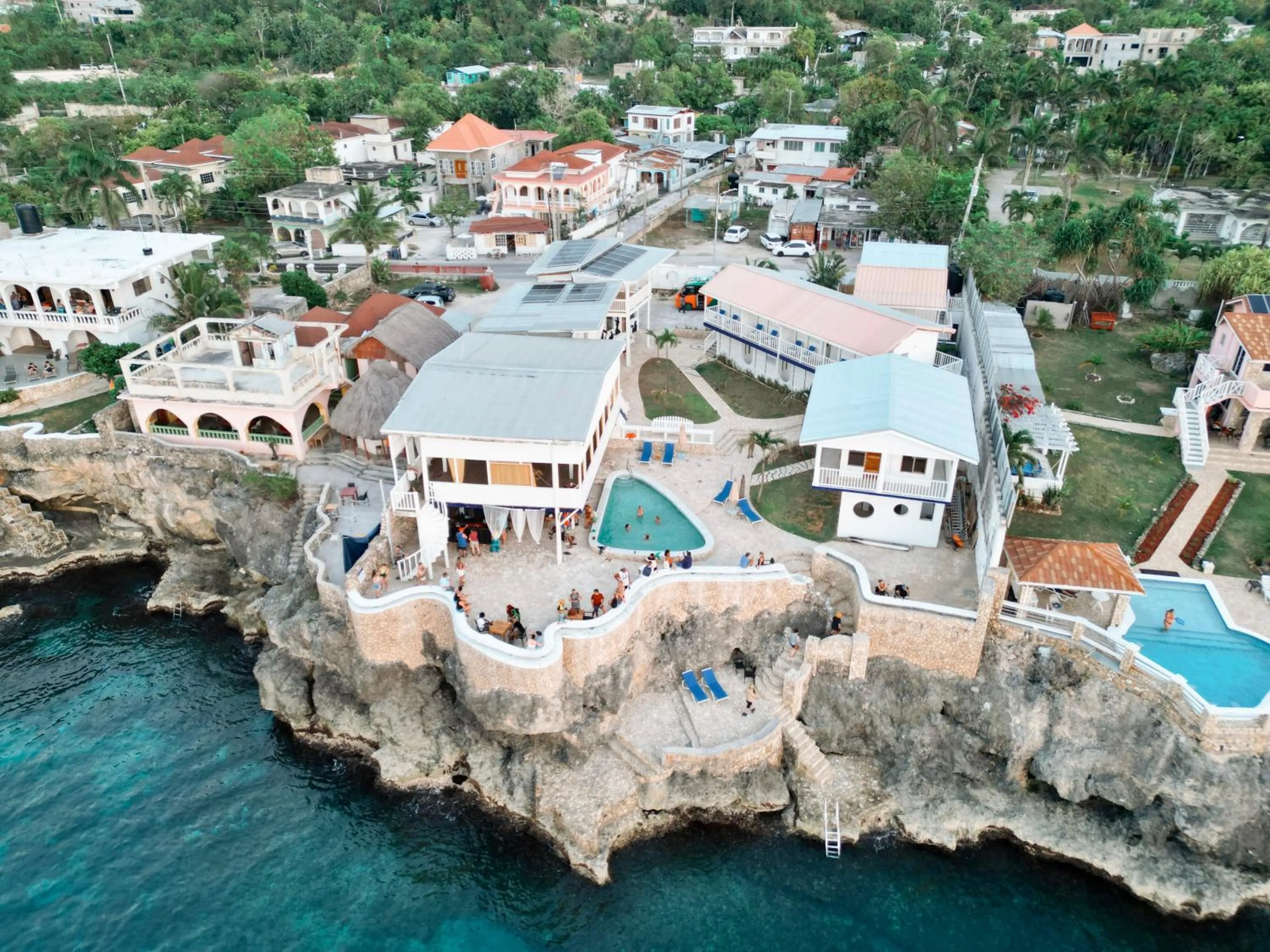 Property building in Begona Cliff Hotel