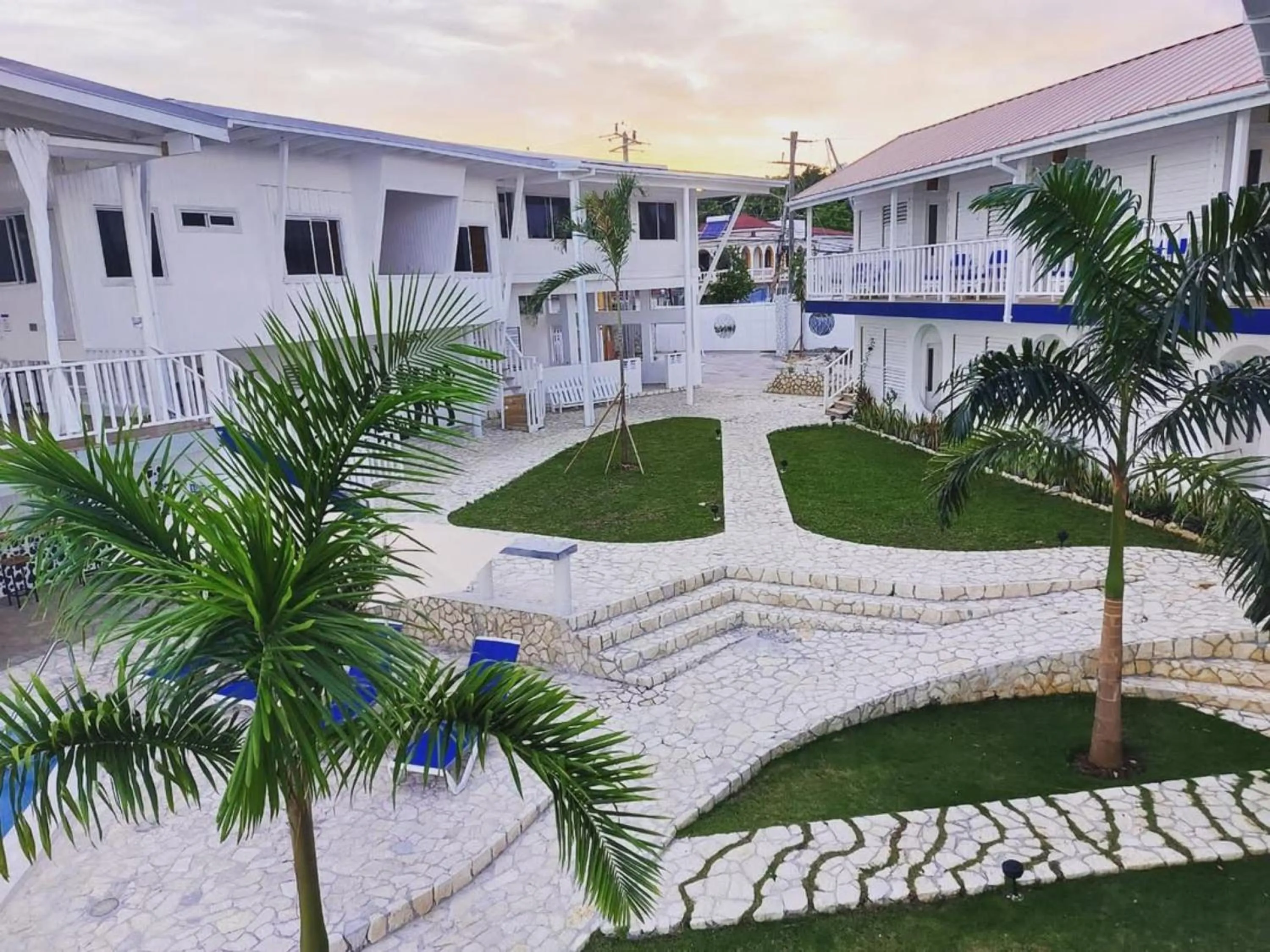 Begona Cliff Hotel