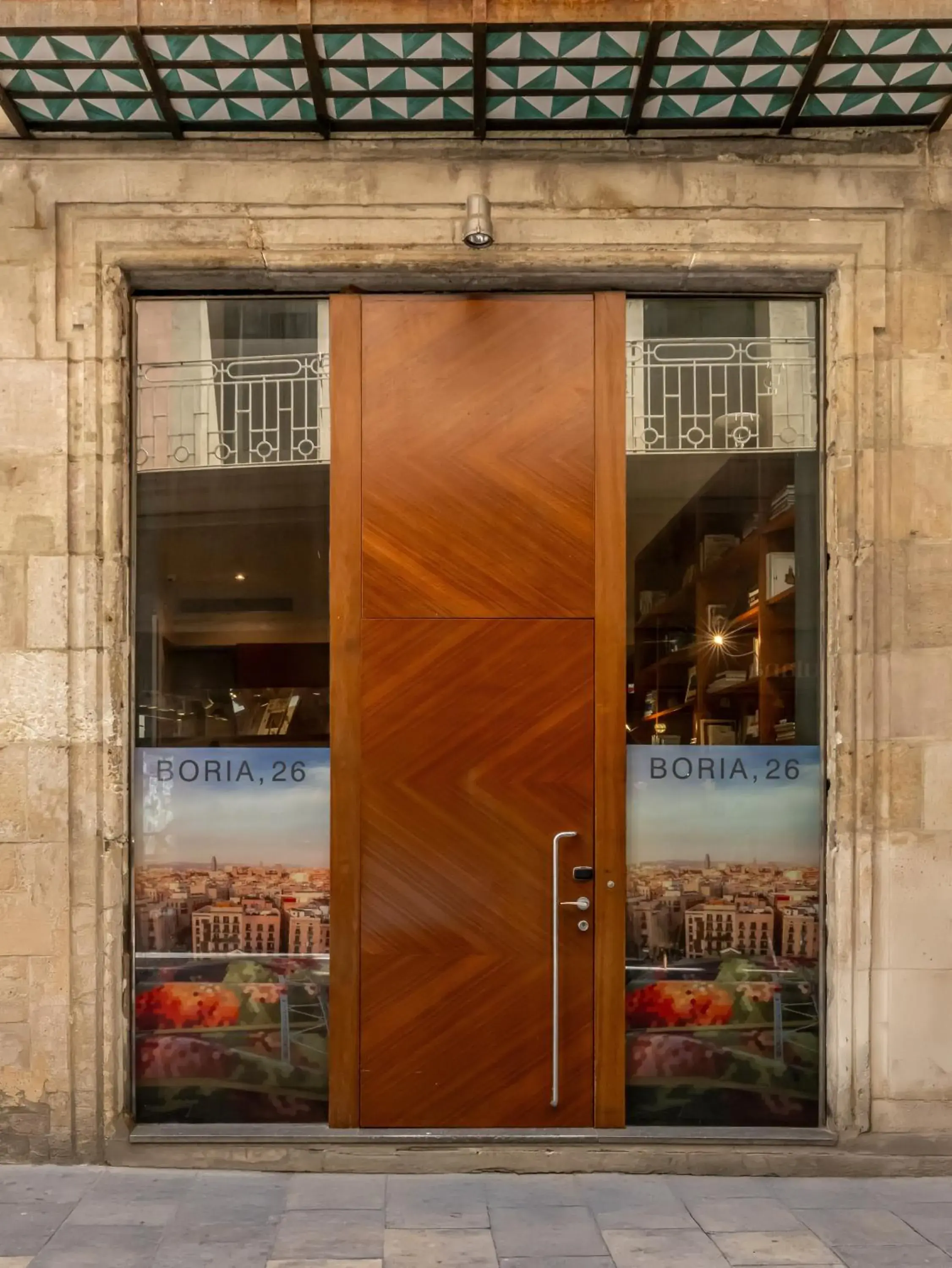 Facade/entrance in Mercer House Bòria BCN Facade/entrance in Mercer House Bòria BCN