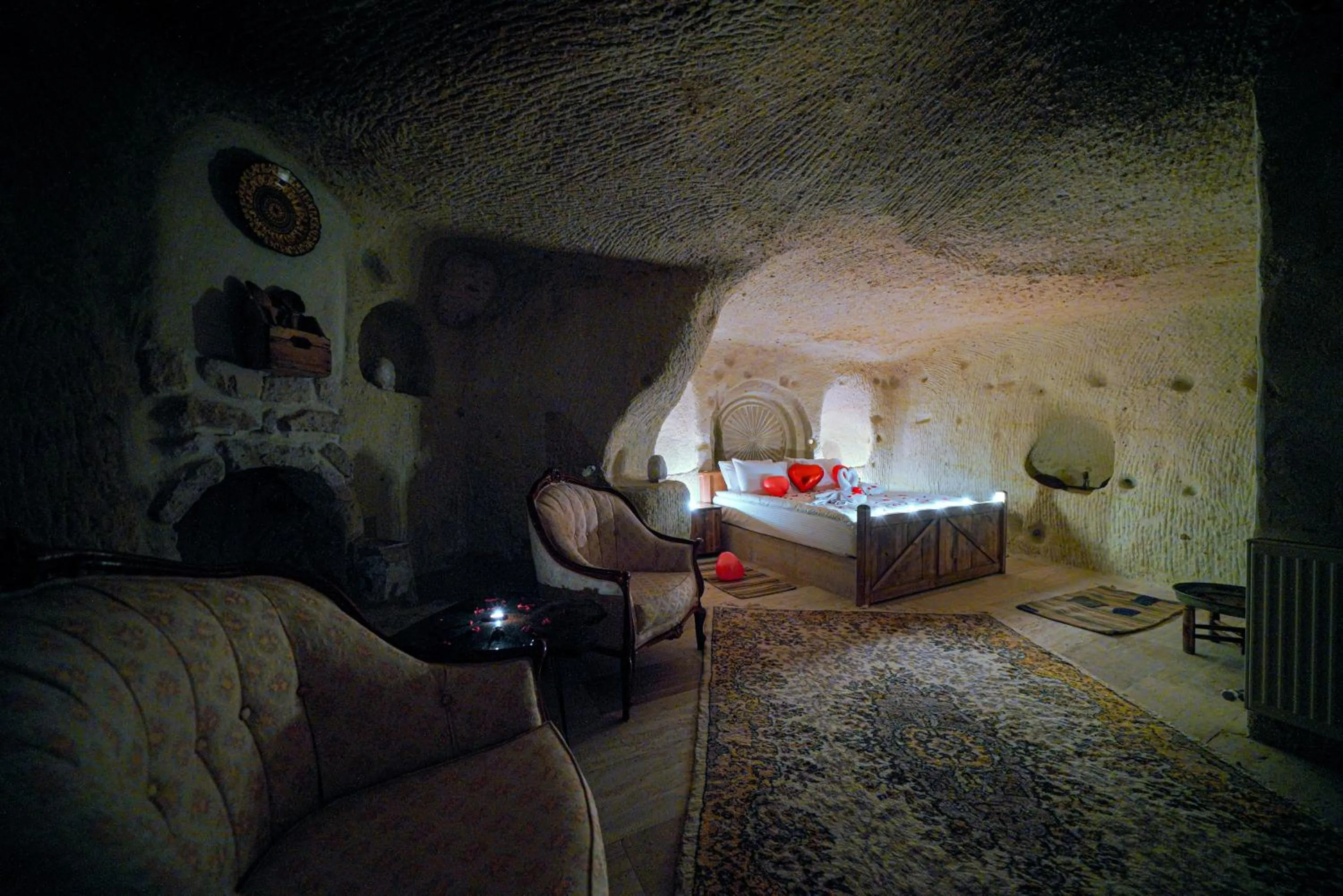 Bed in Babili Cappadocia Cave