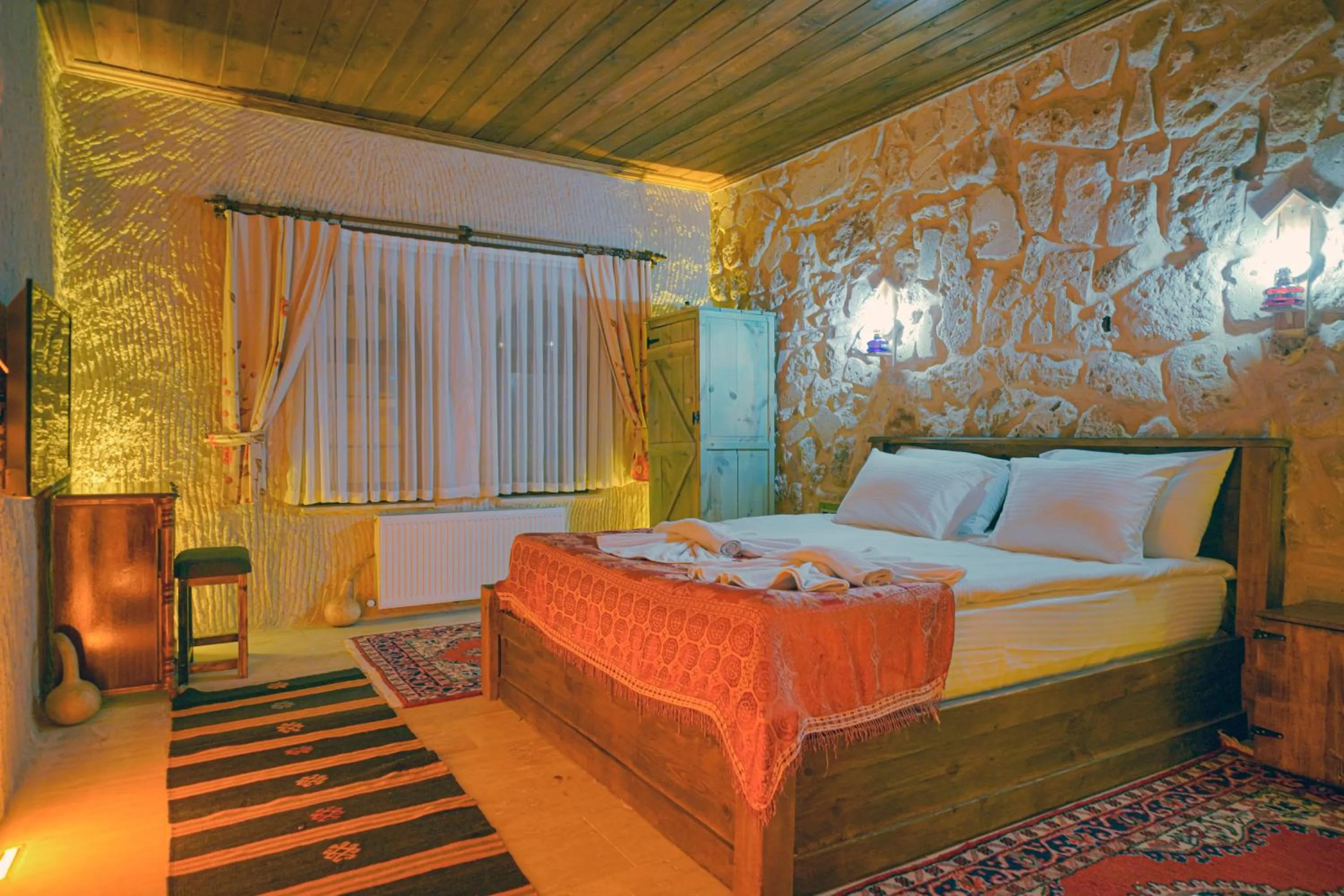 Bed in Babili Cappadocia Cave