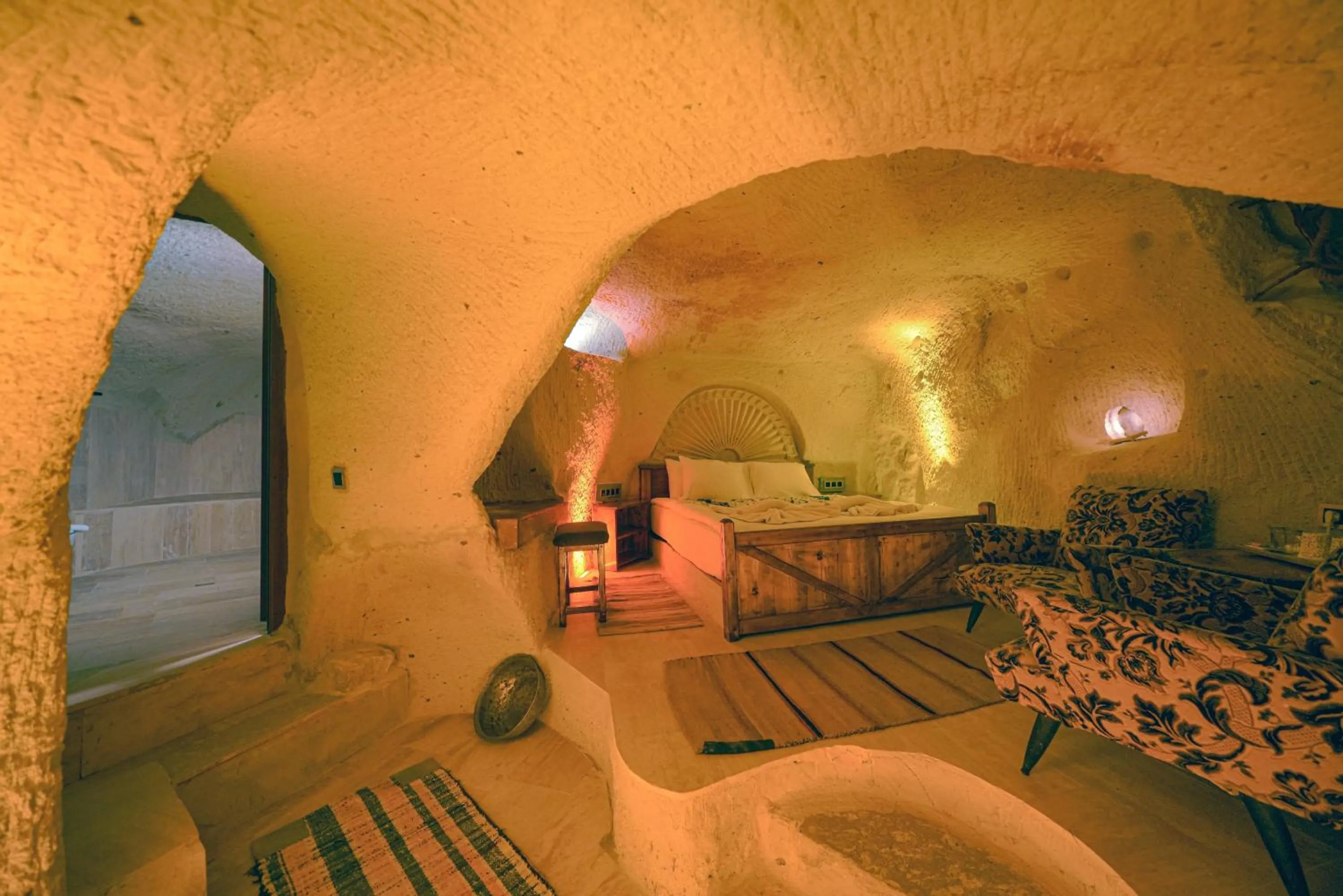 Bed in Babili Cappadocia Cave